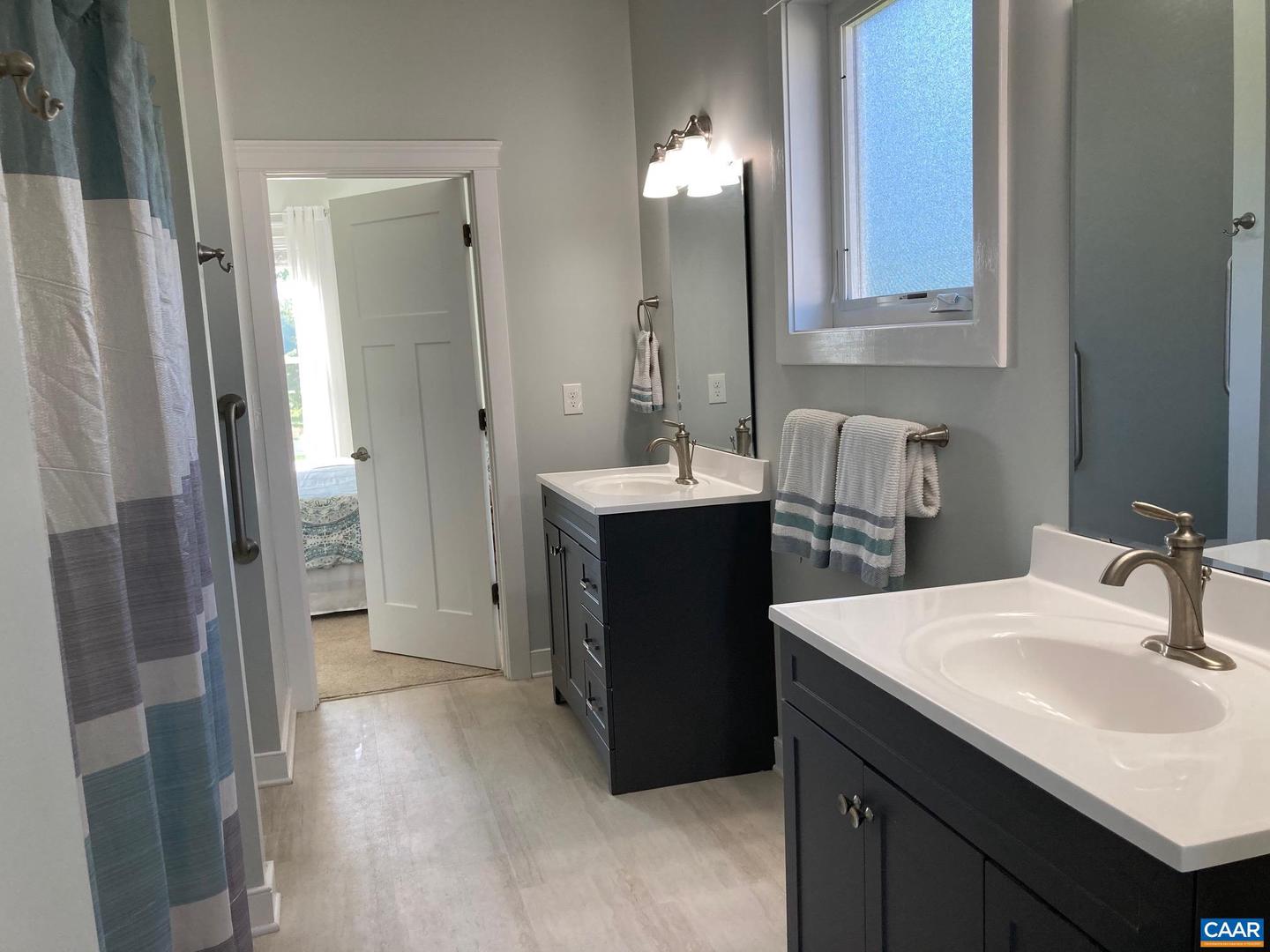 267 HERITAGE DR, ZION CROSSROADS, Virginia 22942, 5 Bedrooms Bedrooms, ,4 BathroomsBathrooms,Residential,For sale,267 HERITAGE DR,666055 MLS # 666055