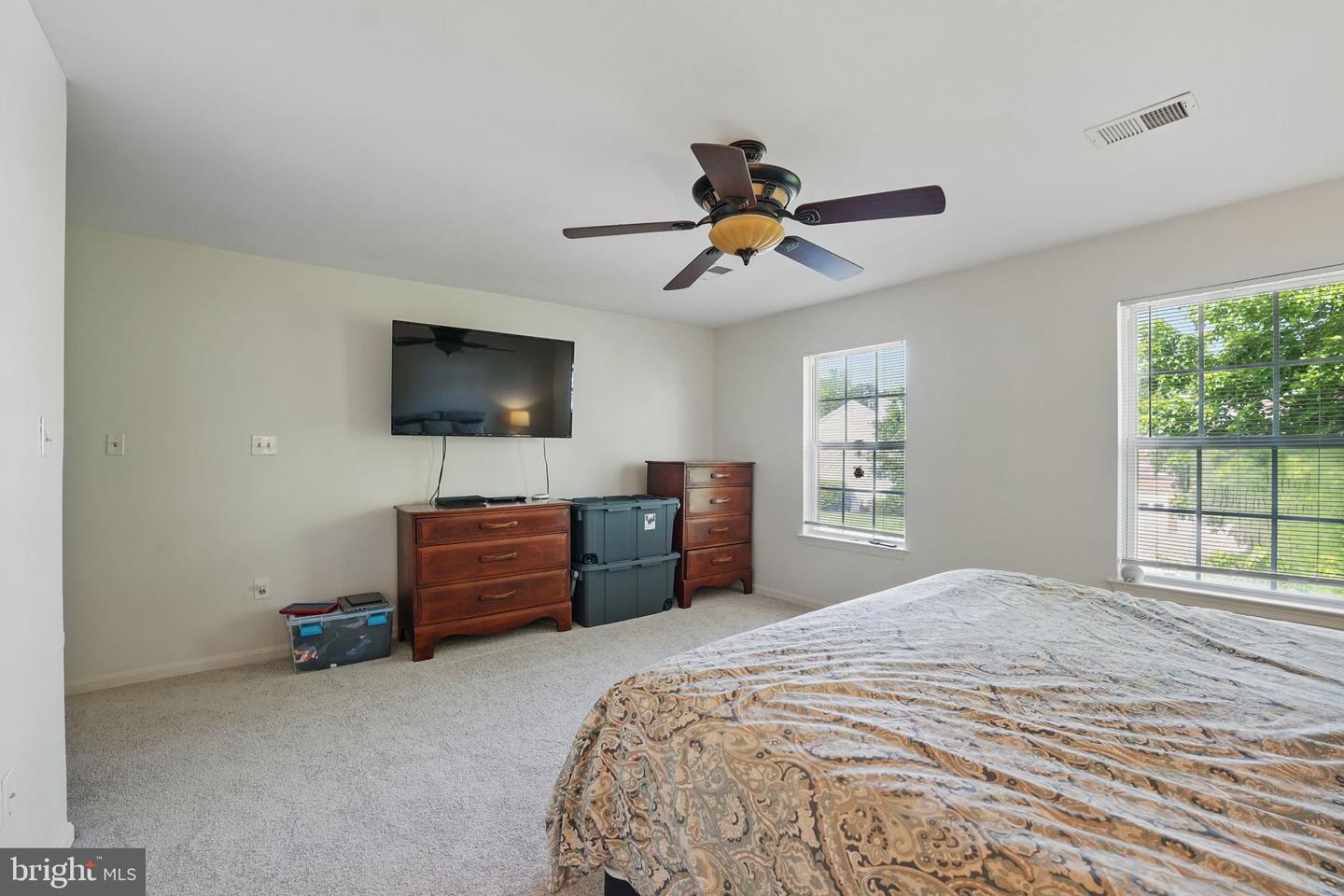13297 OSAGE DR, WOODBRIDGE, Virginia 22193, 4 Bedrooms Bedrooms, ,2 BathroomsBathrooms,Residential,For sale,13297 OSAGE DR,VAPW2097896 MLS # VAPW2097896