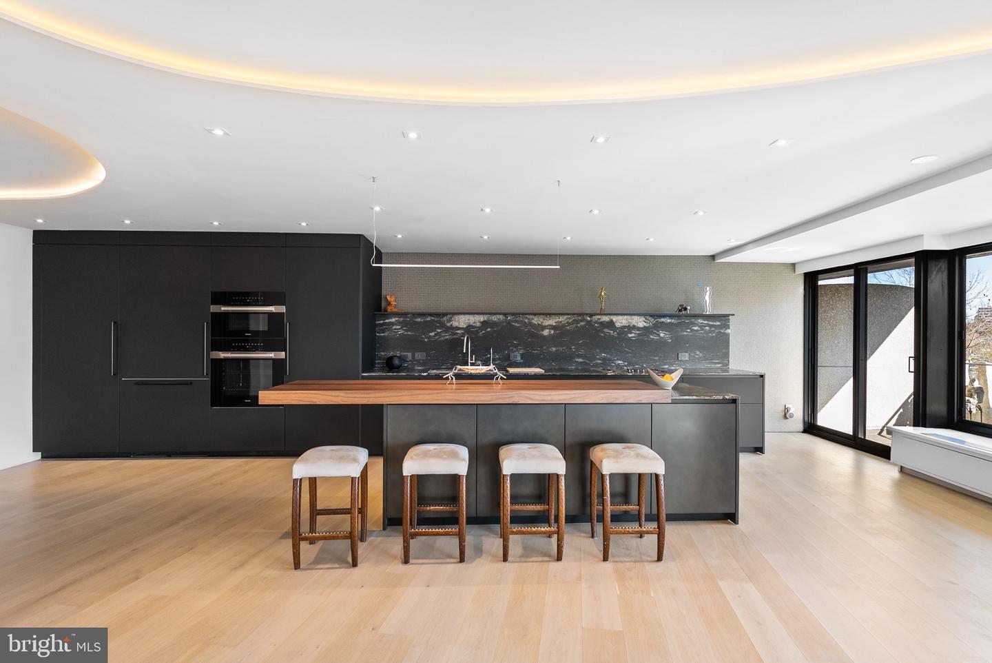 2510 VIRGINIA AVE NW #512-S, WASHINGTON, District Of Columbia 20037, 2 Bedrooms Bedrooms, ,2 BathroomsBathrooms,Residential,For sale,2510 VIRGINIA AVE NW #512-S,DCDC2188398 MLS # DCDC2188398