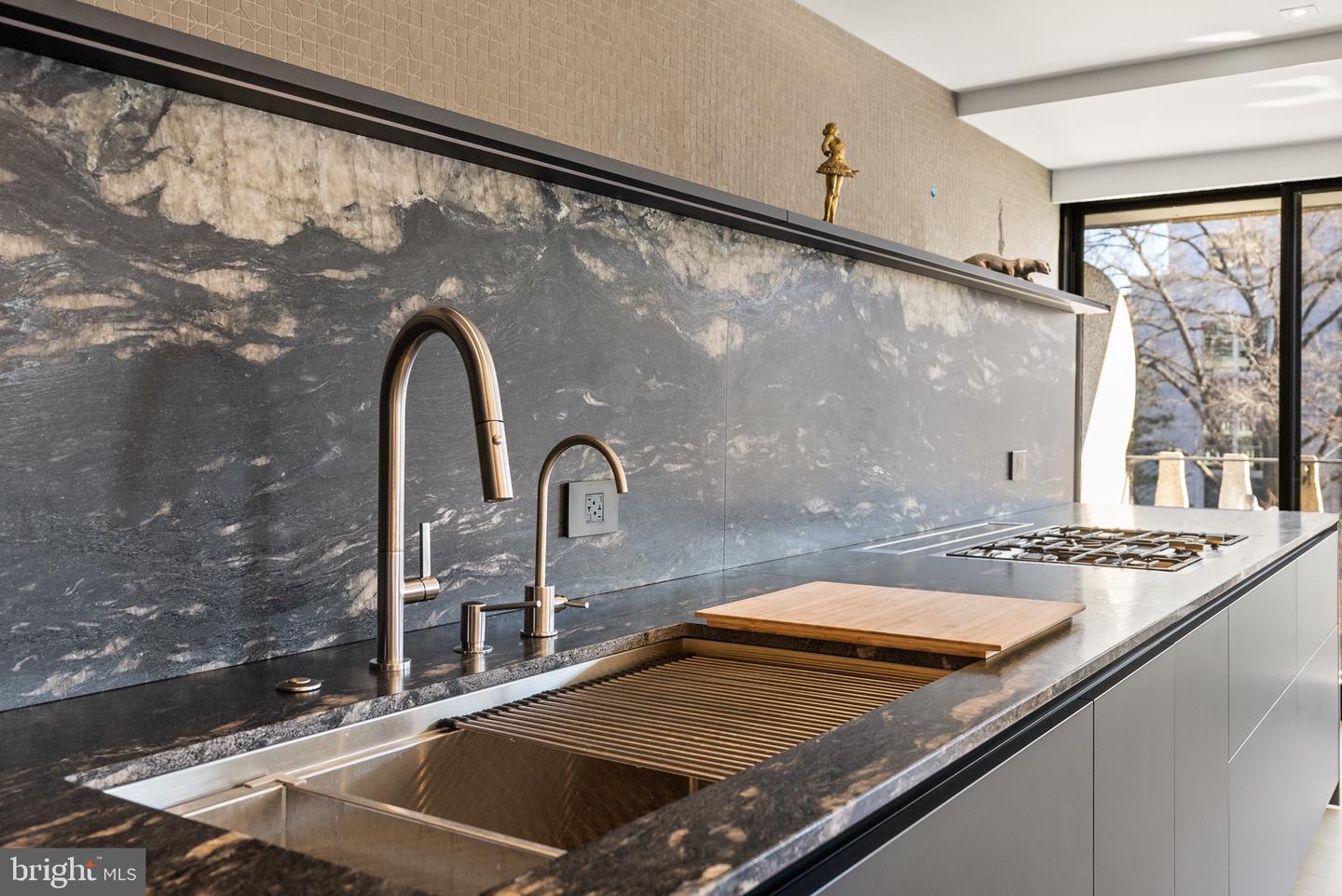 2510 VIRGINIA AVE NW #512-S, WASHINGTON, District Of Columbia 20037, 2 Bedrooms Bedrooms, ,2 BathroomsBathrooms,Residential,For sale,2510 VIRGINIA AVE NW #512-S,DCDC2188398 MLS # DCDC2188398