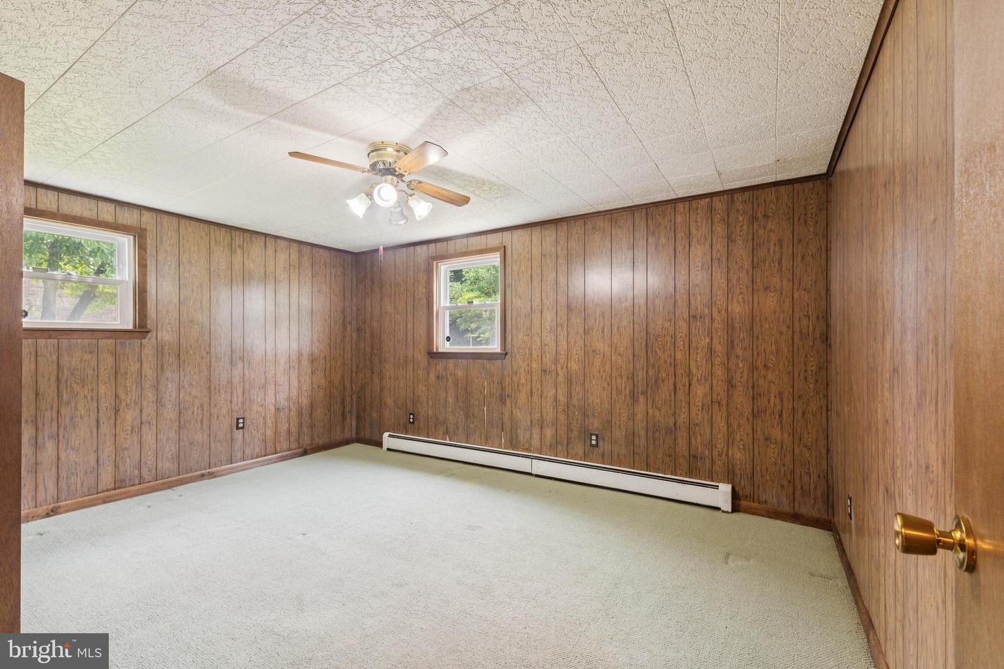 1511 WOODSIDE DR, WOODBRIDGE, Virginia 22191, 4 Bedrooms Bedrooms, ,2 BathroomsBathrooms,Residential,For sale,1511 WOODSIDE DR,VAPW2096758 MLS # VAPW2096758