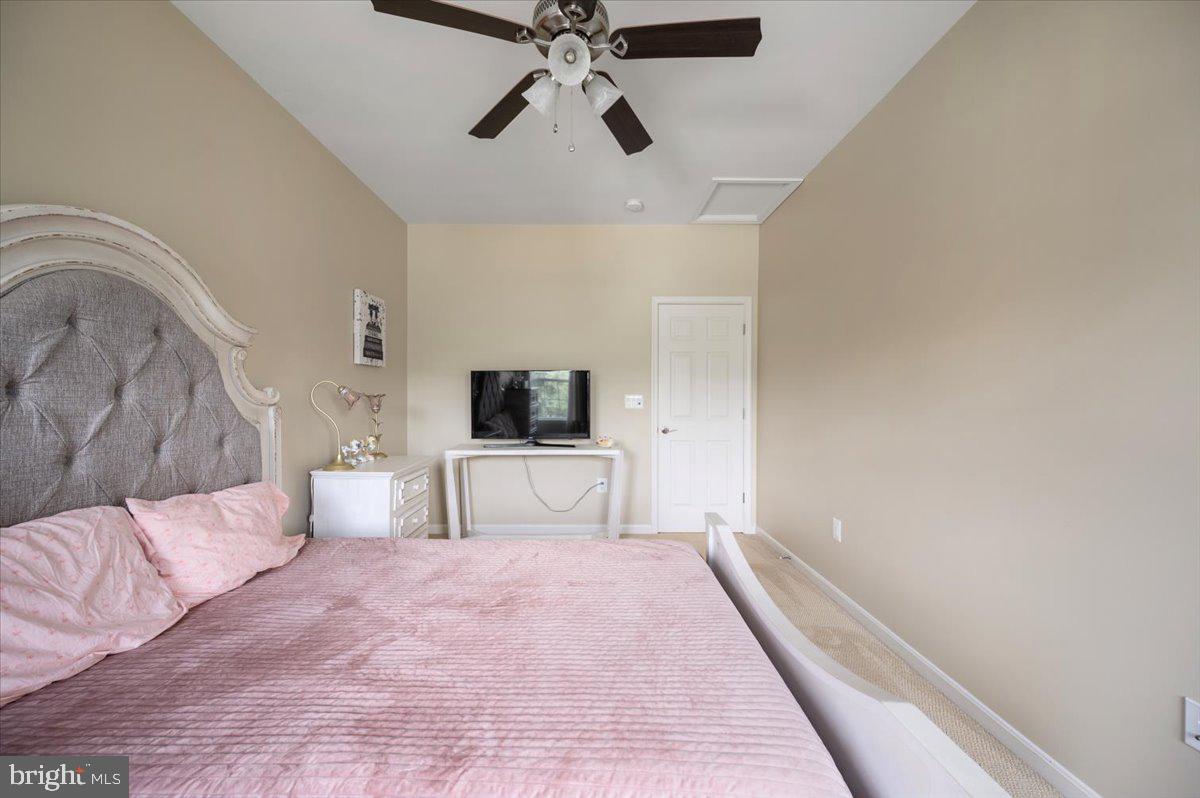 35 GALLERY RD, STAFFORD, Virginia 22554, 5 Bedrooms Bedrooms, ,3 BathroomsBathrooms,Residential,For sale,35 GALLERY RD,VAST2040002 MLS # VAST2040002