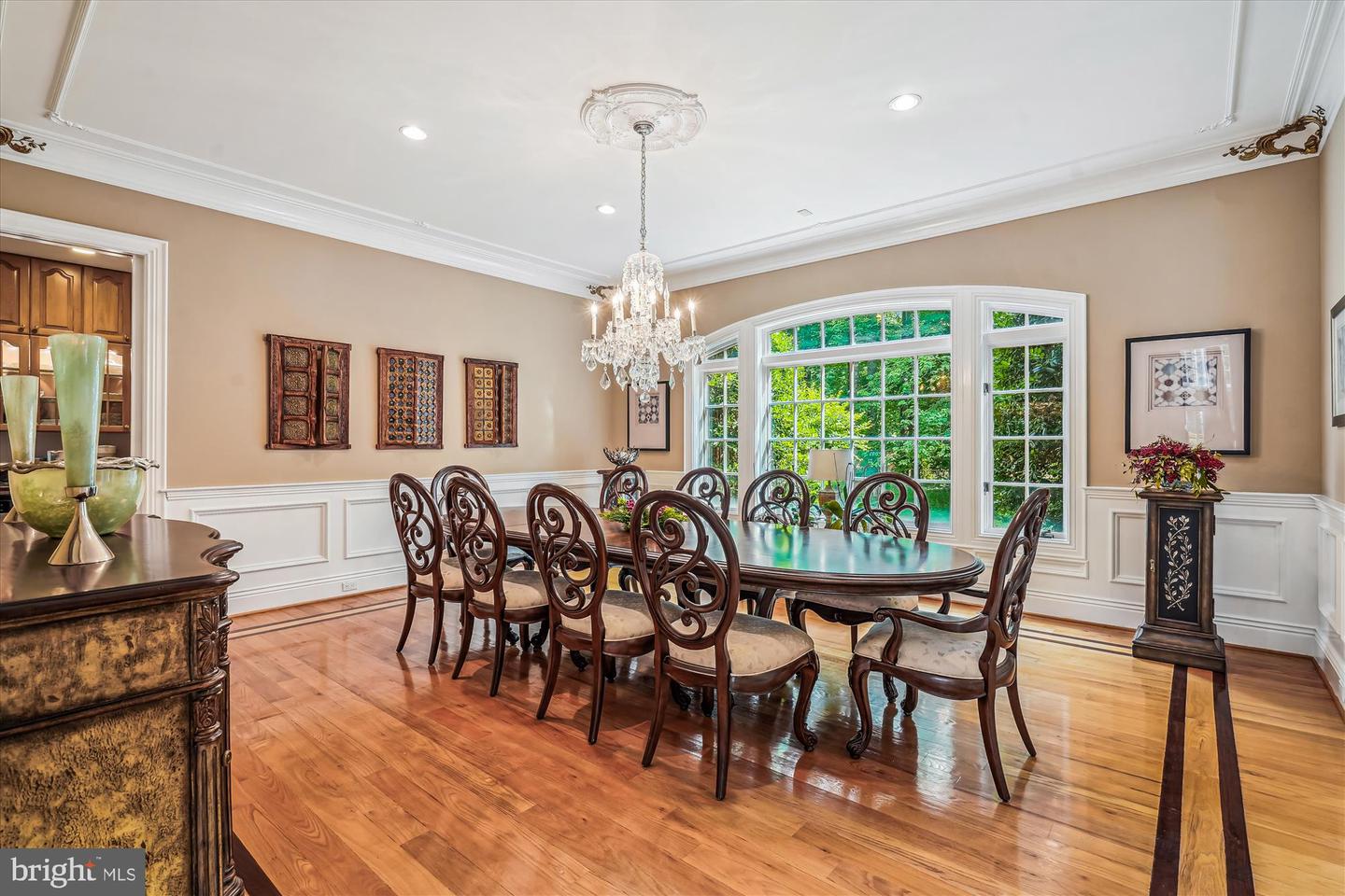 8902 CHEQUERS WAY, MCLEAN, Virginia 22102, 5 Bedrooms Bedrooms, ,5 BathroomsBathrooms,Residential,For sale,8902 CHEQUERS WAY,VAFX2249046 MLS # VAFX2249046