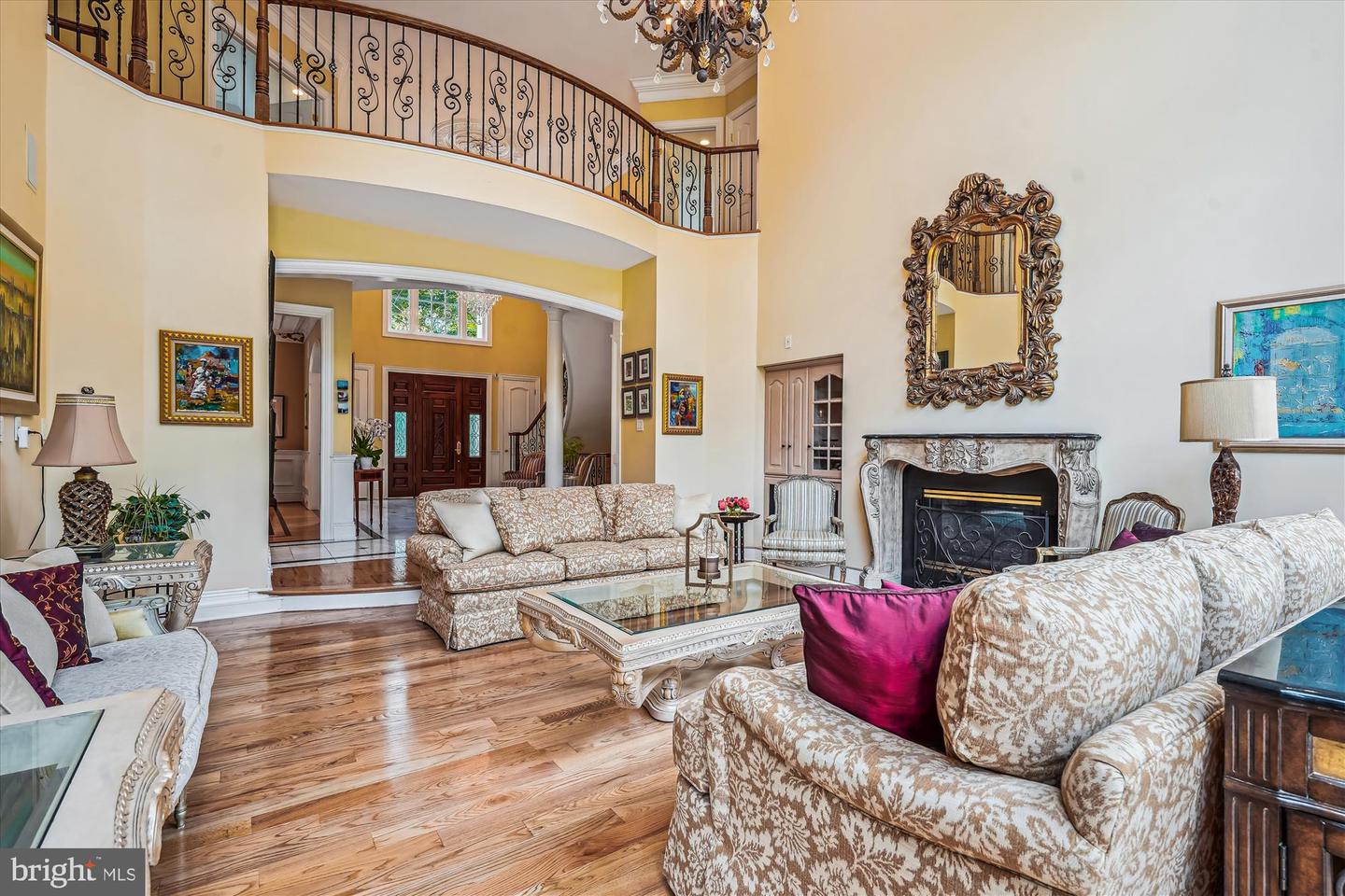 8902 CHEQUERS WAY, MCLEAN, Virginia 22102, 5 Bedrooms Bedrooms, ,5 BathroomsBathrooms,Residential,For sale,8902 CHEQUERS WAY,VAFX2249046 MLS # VAFX2249046