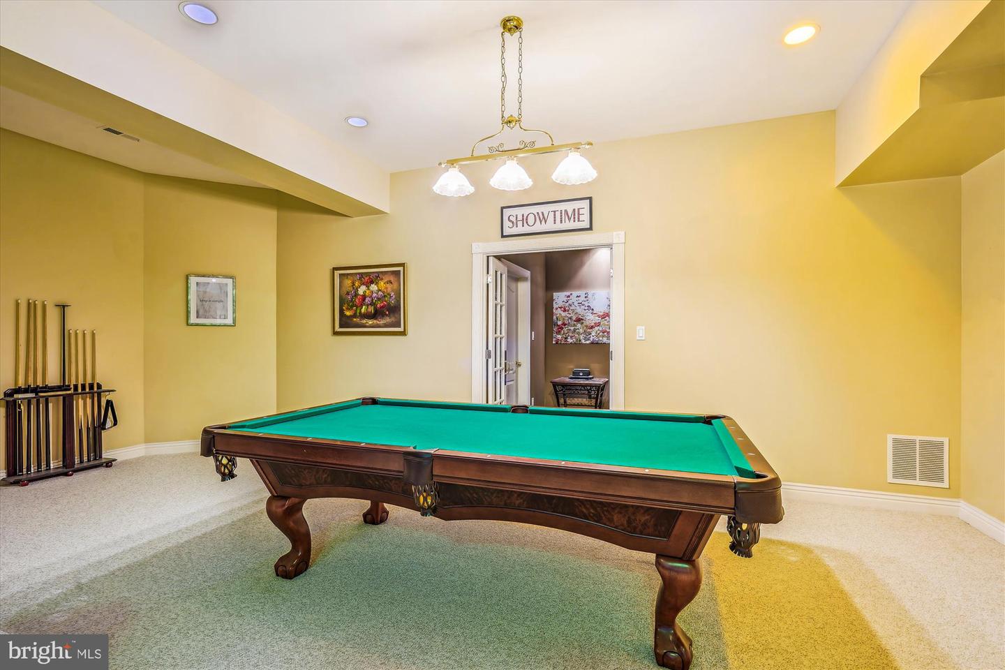 8902 CHEQUERS WAY, MCLEAN, Virginia 22102, 5 Bedrooms Bedrooms, ,5 BathroomsBathrooms,Residential,For sale,8902 CHEQUERS WAY,VAFX2249046 MLS # VAFX2249046