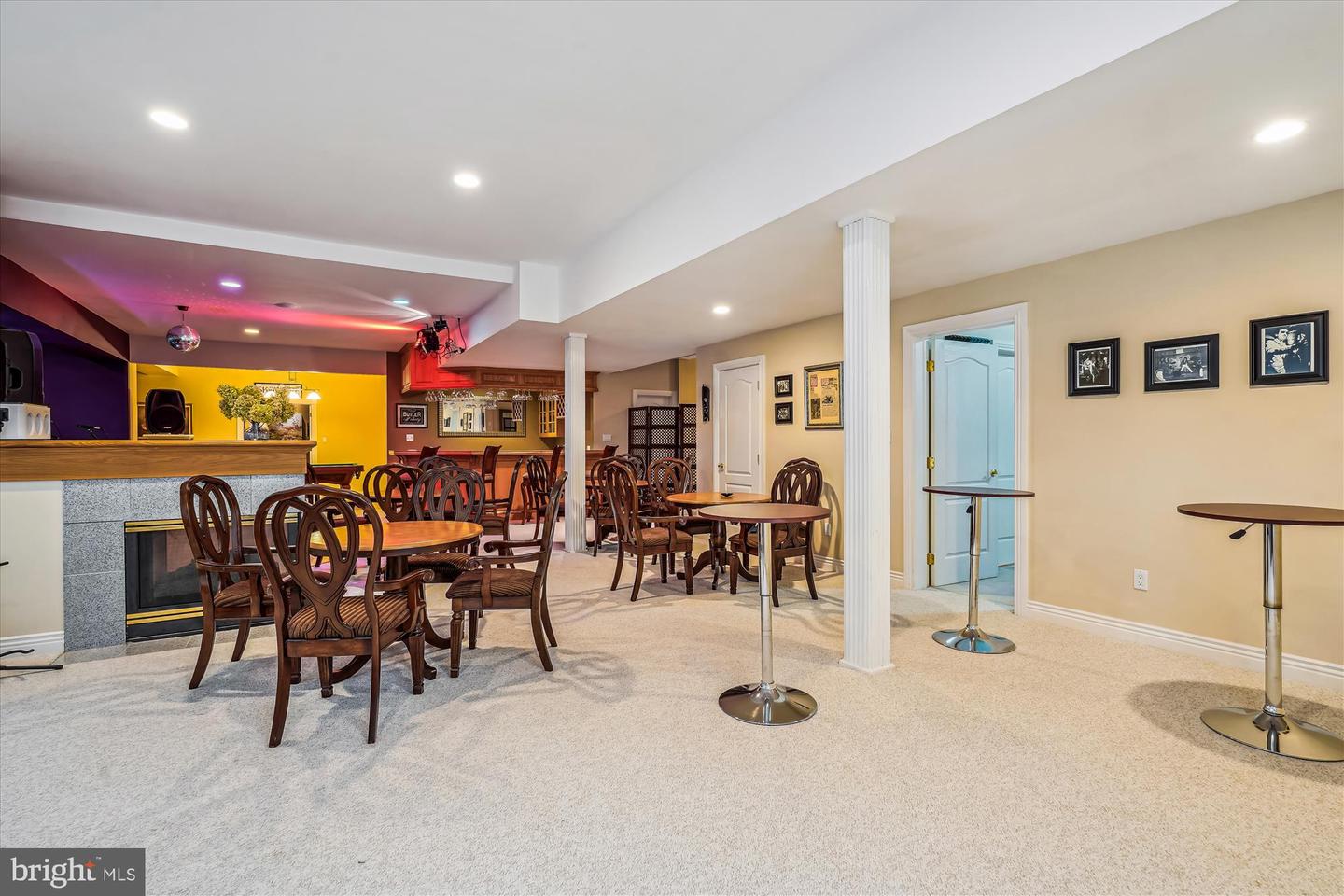 8902 CHEQUERS WAY, MCLEAN, Virginia 22102, 5 Bedrooms Bedrooms, ,5 BathroomsBathrooms,Residential,For sale,8902 CHEQUERS WAY,VAFX2249046 MLS # VAFX2249046