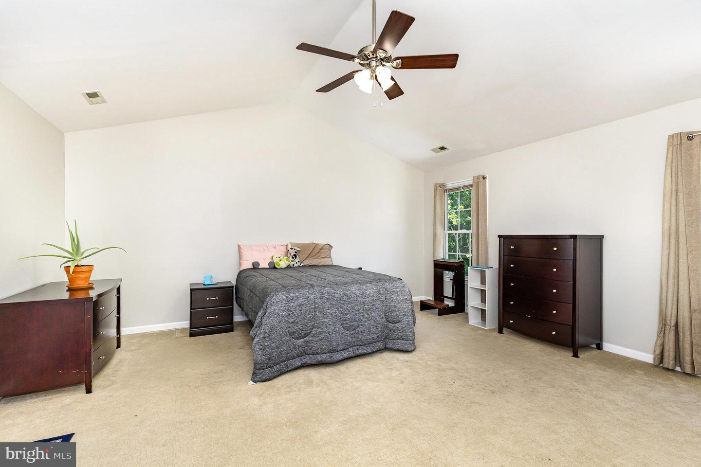 6 OXEN CT, STAFFORD, Virginia 22554, 5 Bedrooms Bedrooms, 16 Rooms Rooms,3 BathroomsBathrooms,Residential,For sale,6 OXEN CT,VAST2040044 MLS # VAST2040044