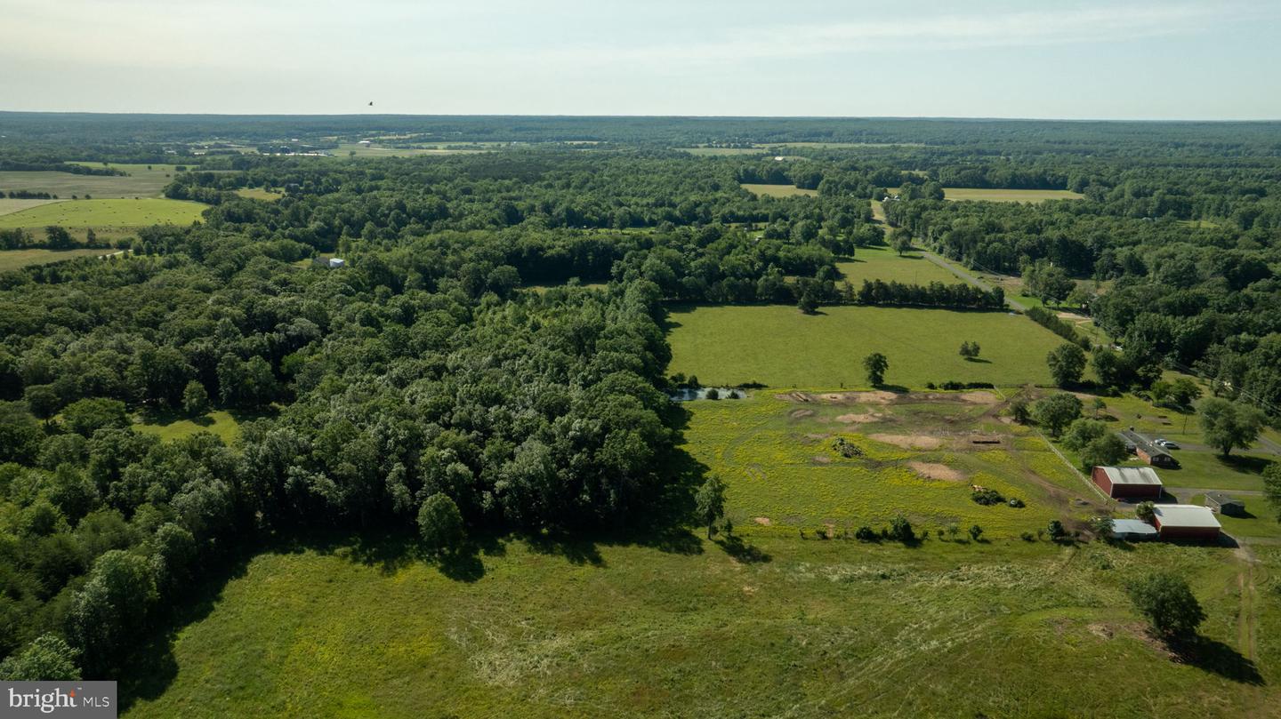 11243 BLACKWELLTOWN RD, MIDLAND, Virginia 22728, ,Land,For sale,11243 BLACKWELLTOWN RD,VAFQ2017178 MLS # VAFQ2017178