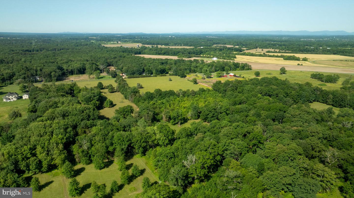 11243 BLACKWELLTOWN RD, MIDLAND, Virginia 22728, ,Land,For sale,11243 BLACKWELLTOWN RD,VAFQ2017178 MLS # VAFQ2017178