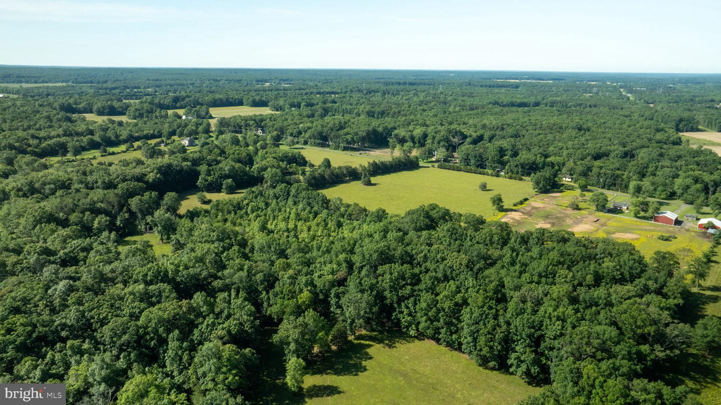 11243 BLACKWELLTOWN RD, MIDLAND, Virginia 22728, ,Land,For sale,11243 BLACKWELLTOWN RD,VAFQ2017178 MLS # VAFQ2017178