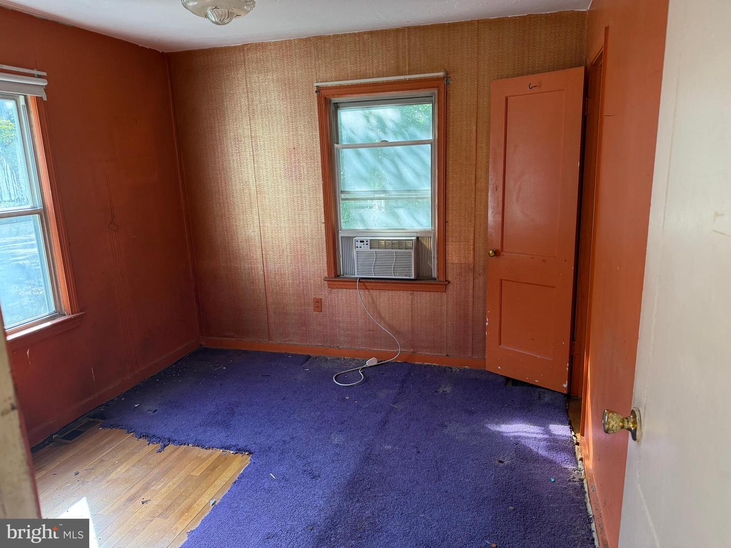 1712 N CULPEPER ST, ARLINGTON, Virginia 22207, 3 Bedrooms Bedrooms, ,2 BathroomsBathrooms,Residential,For sale,1712 N CULPEPER ST,VAAR2059686 MLS # VAAR2059686