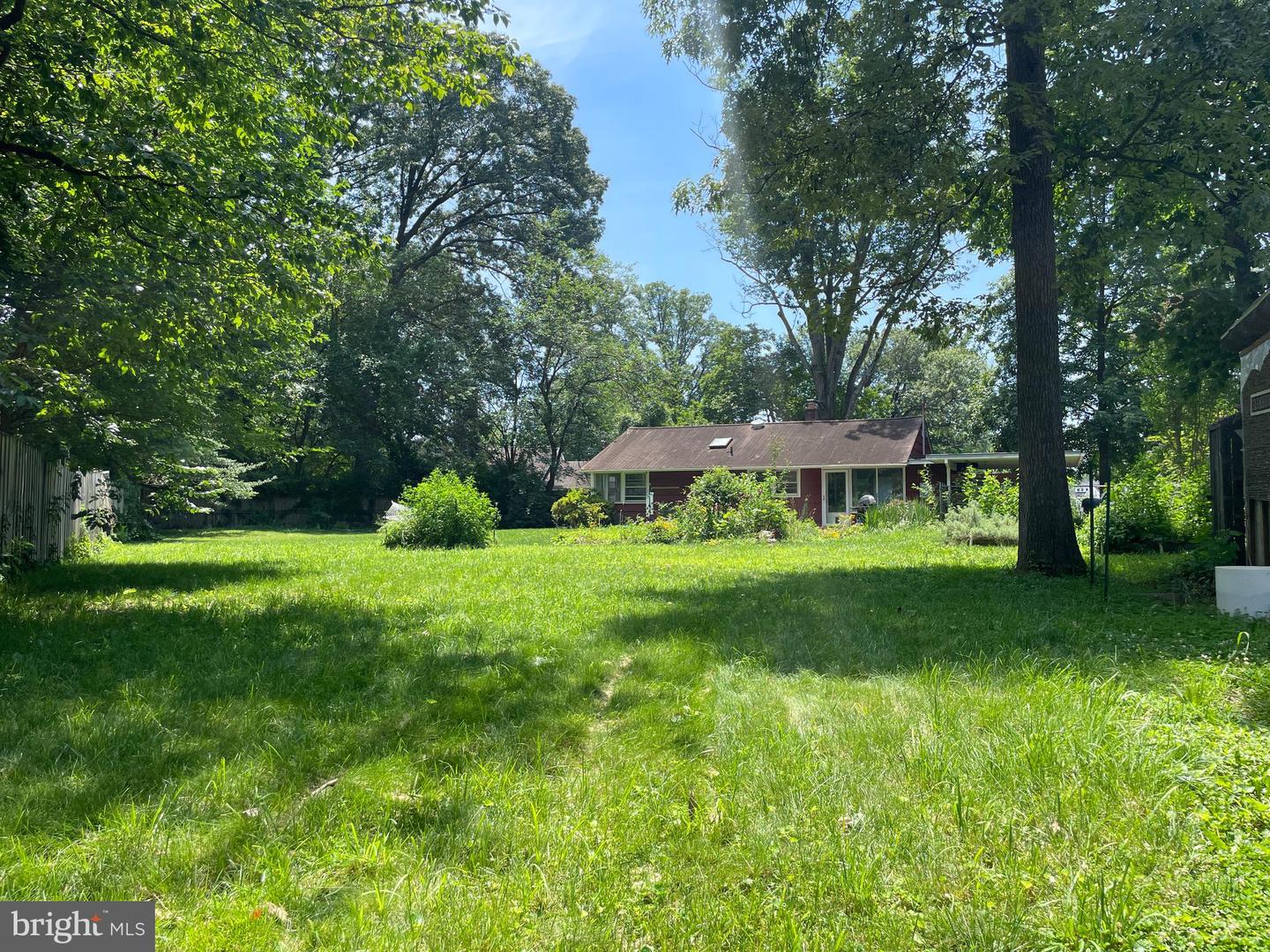 7101 ALGER RD, FALLS CHURCH, Virginia 22042, 3 Bedrooms Bedrooms, ,1 BathroomBathrooms,Residential,For sale,7101 ALGER RD,VAFX2250122 MLS # VAFX2250122