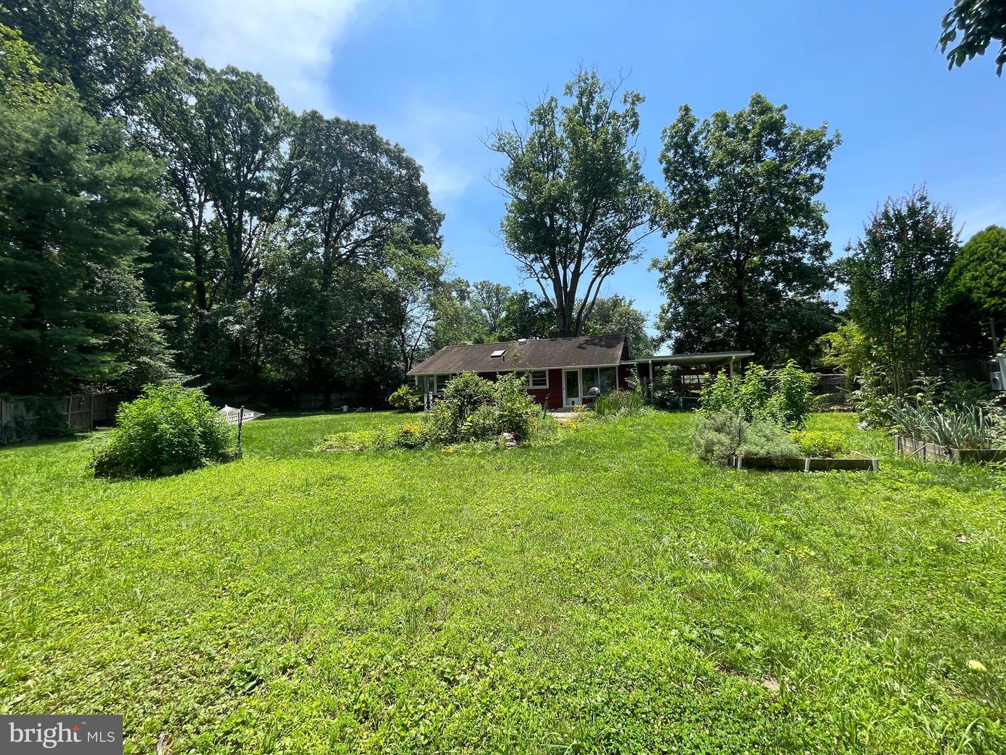 7101 ALGER RD, FALLS CHURCH, Virginia 22042, 3 Bedrooms Bedrooms, ,1 BathroomBathrooms,Residential,For sale,7101 ALGER RD,VAFX2250122 MLS # VAFX2250122