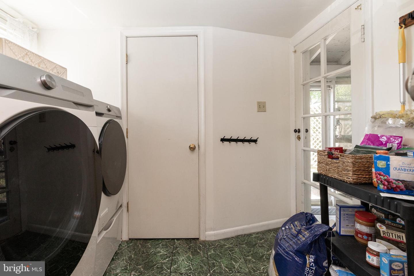5378 MAIN ST, STEPHENS CITY, Virginia 22655, 3 Bedrooms Bedrooms, ,2 BathroomsBathrooms,Residential,For sale,5378 MAIN ST,VAFV2035074 MLS # VAFV2035074