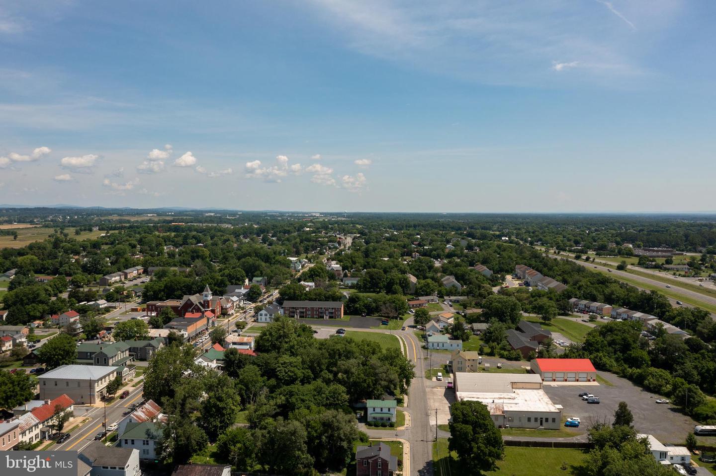 5378 MAIN ST, STEPHENS CITY, Virginia 22655, 3 Bedrooms Bedrooms, ,2 BathroomsBathrooms,Residential,For sale,5378 MAIN ST,VAFV2035074 MLS # VAFV2035074