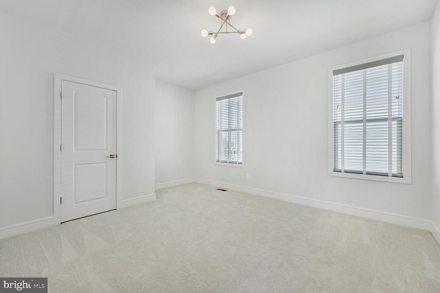 21344 RAINIER LN, BROADLANDS, Virginia 20148, 5 Bedrooms Bedrooms, ,4 BathroomsBathrooms,Residential,For sale,21344 RAINIER LN,VALO2100386 MLS # VALO2100386