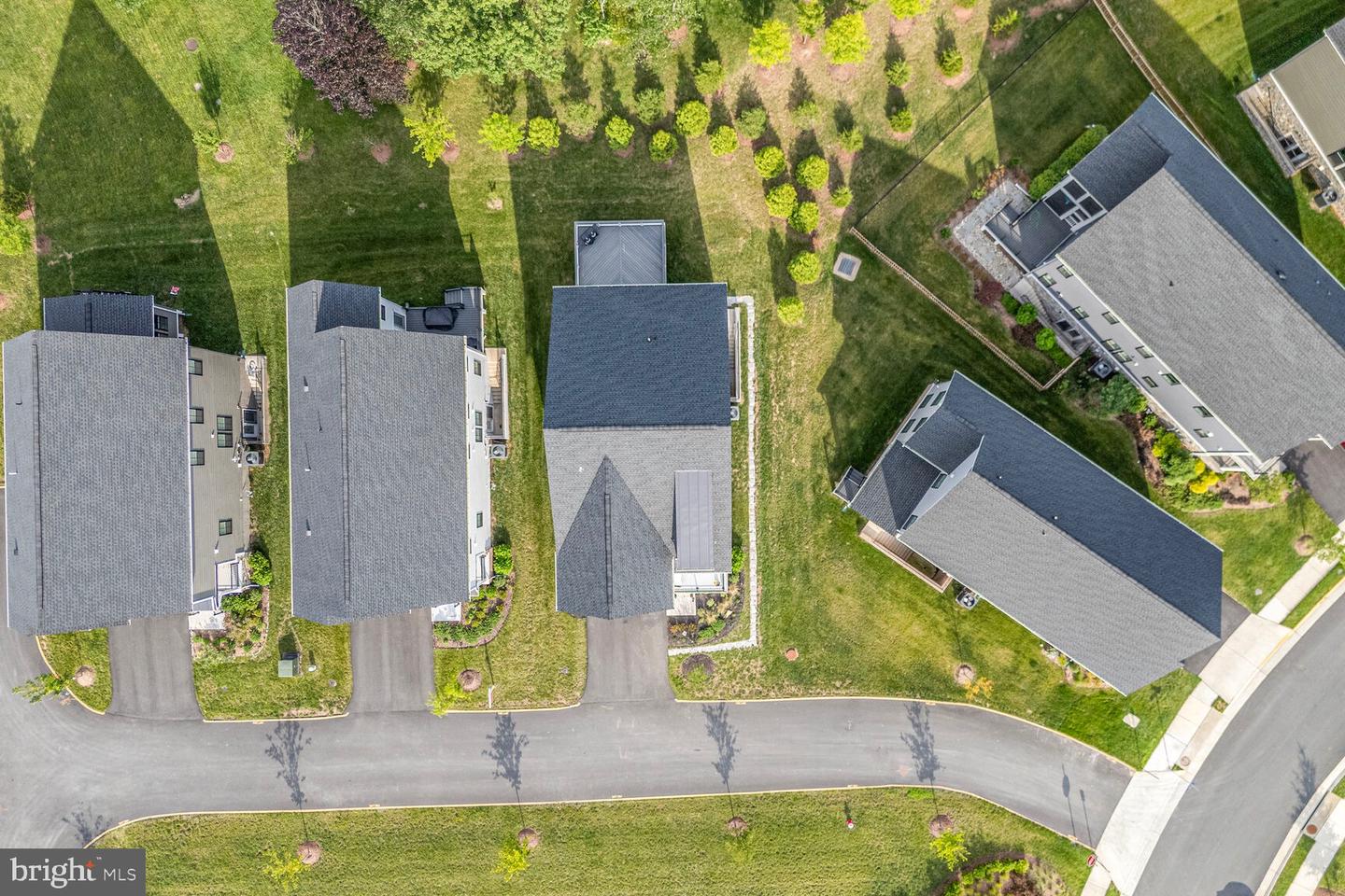 21344 RAINIER LN, BROADLANDS, Virginia 20148, 5 Bedrooms Bedrooms, ,4 BathroomsBathrooms,Residential,For sale,21344 RAINIER LN,VALO2100386 MLS # VALO2100386