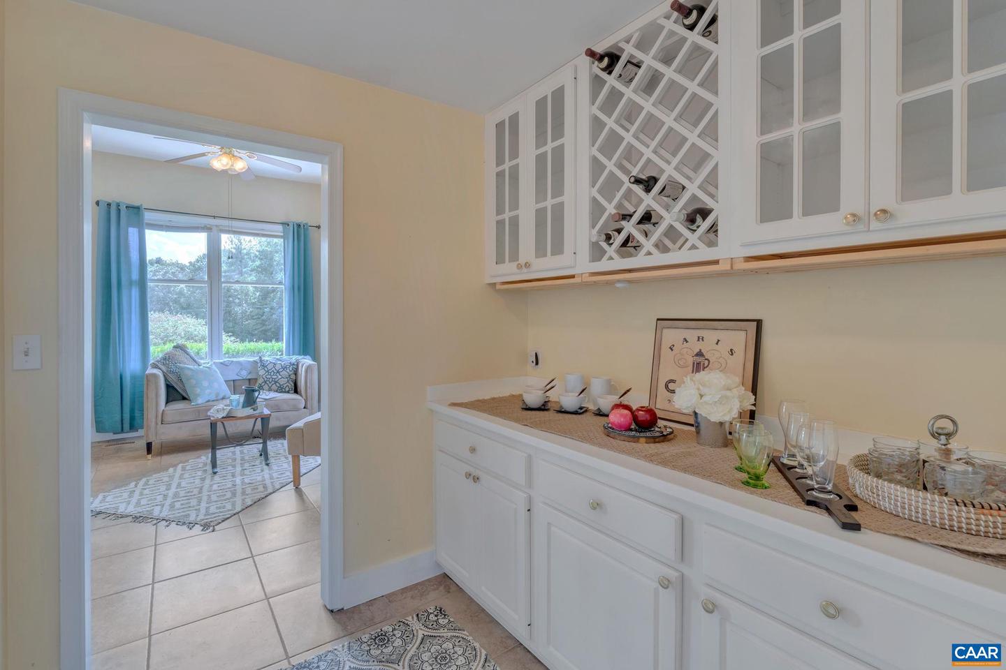 618 RIVANNA WOODS DR, FORK UNION, Virginia 23055, 4 Bedrooms Bedrooms, ,3 BathroomsBathrooms,Residential,For sale,618 RIVANNA WOODS DR,666059 MLS # 666059