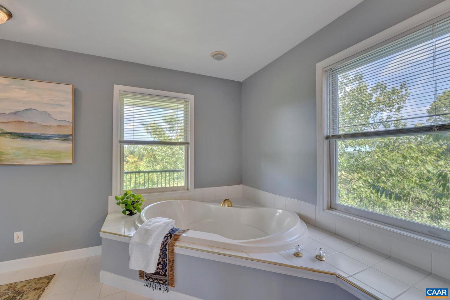 618 RIVANNA WOODS DR, FORK UNION, Virginia 23055, 4 Bedrooms Bedrooms, ,3 BathroomsBathrooms,Residential,For sale,618 RIVANNA WOODS DR,666059 MLS # 666059