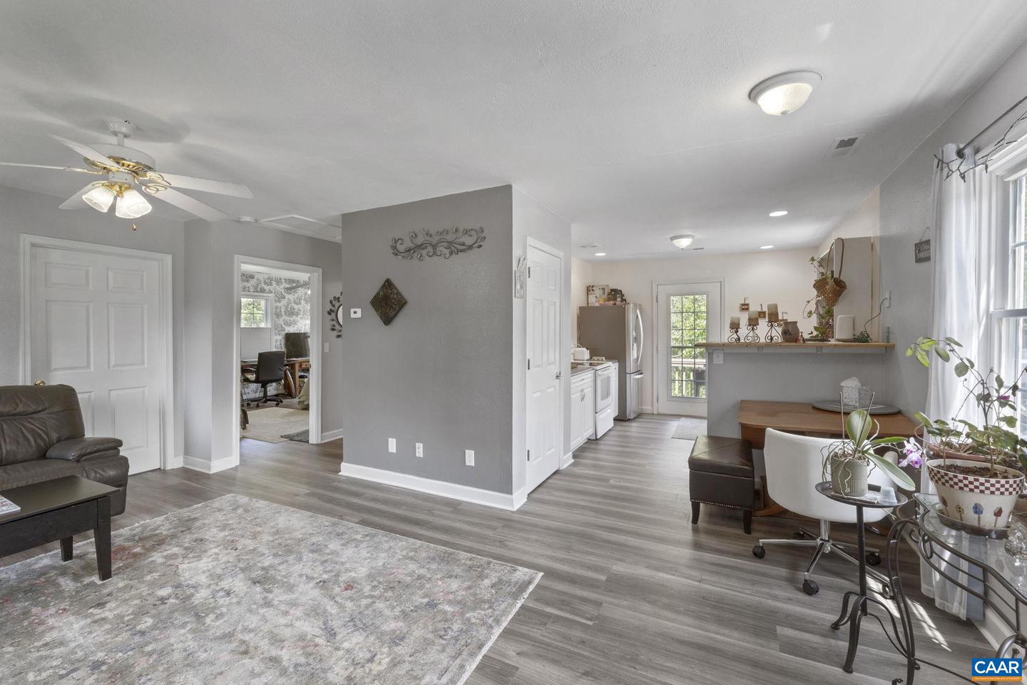 618 RIVANNA WOODS DR, FORK UNION, Virginia 23055, 4 Bedrooms Bedrooms, ,3 BathroomsBathrooms,Residential,For sale,618 RIVANNA WOODS DR,666059 MLS # 666059
