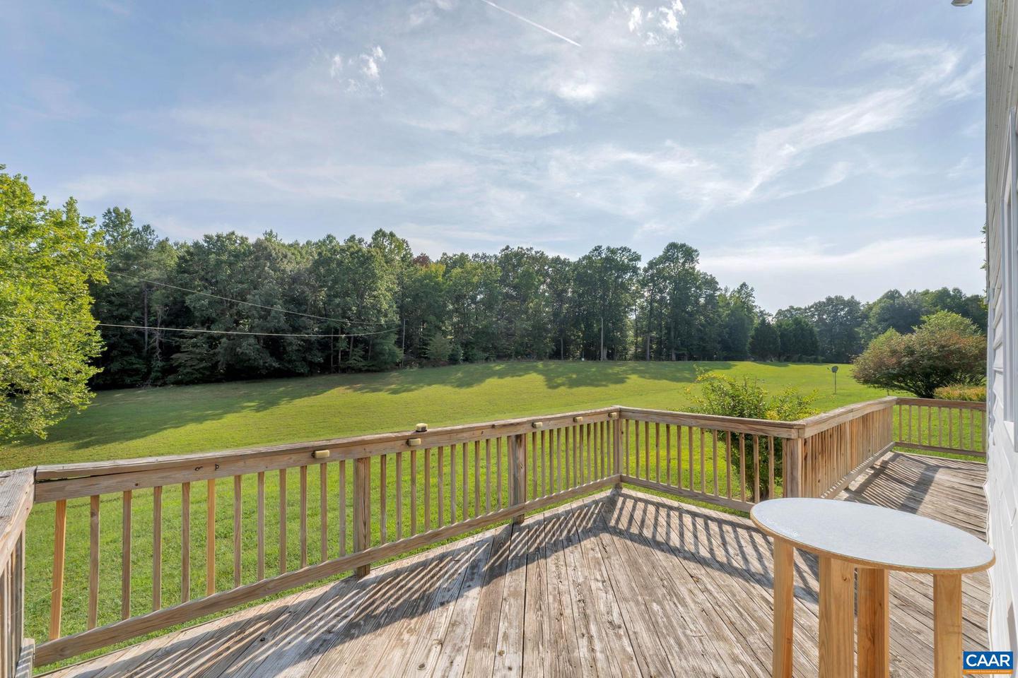 618 RIVANNA WOODS DR, FORK UNION, Virginia 23055, 4 Bedrooms Bedrooms, ,3 BathroomsBathrooms,Residential,For sale,618 RIVANNA WOODS DR,666059 MLS # 666059
