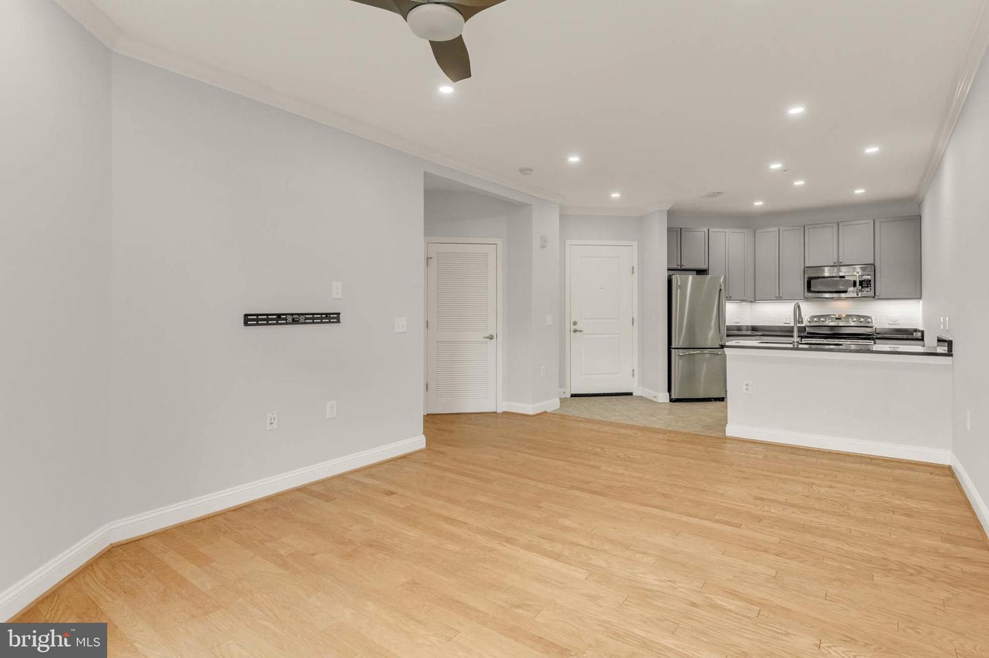 1391 PENNSYLVANIA AVE SE #348, WASHINGTON, District Of Columbia 20003, 1 Bedroom Bedrooms, ,1 BathroomBathrooms,Residential,For sale,1391 PENNSYLVANIA AVE SE #348,DCDC2202192 MLS # DCDC2202192
