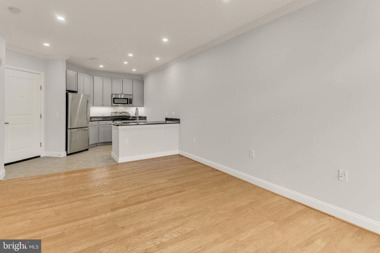 1391 PENNSYLVANIA AVE SE #348, WASHINGTON, District Of Columbia 20003, 1 Bedroom Bedrooms, ,1 BathroomBathrooms,Residential,For sale,1391 PENNSYLVANIA AVE SE #348,DCDC2202192 MLS # DCDC2202192
