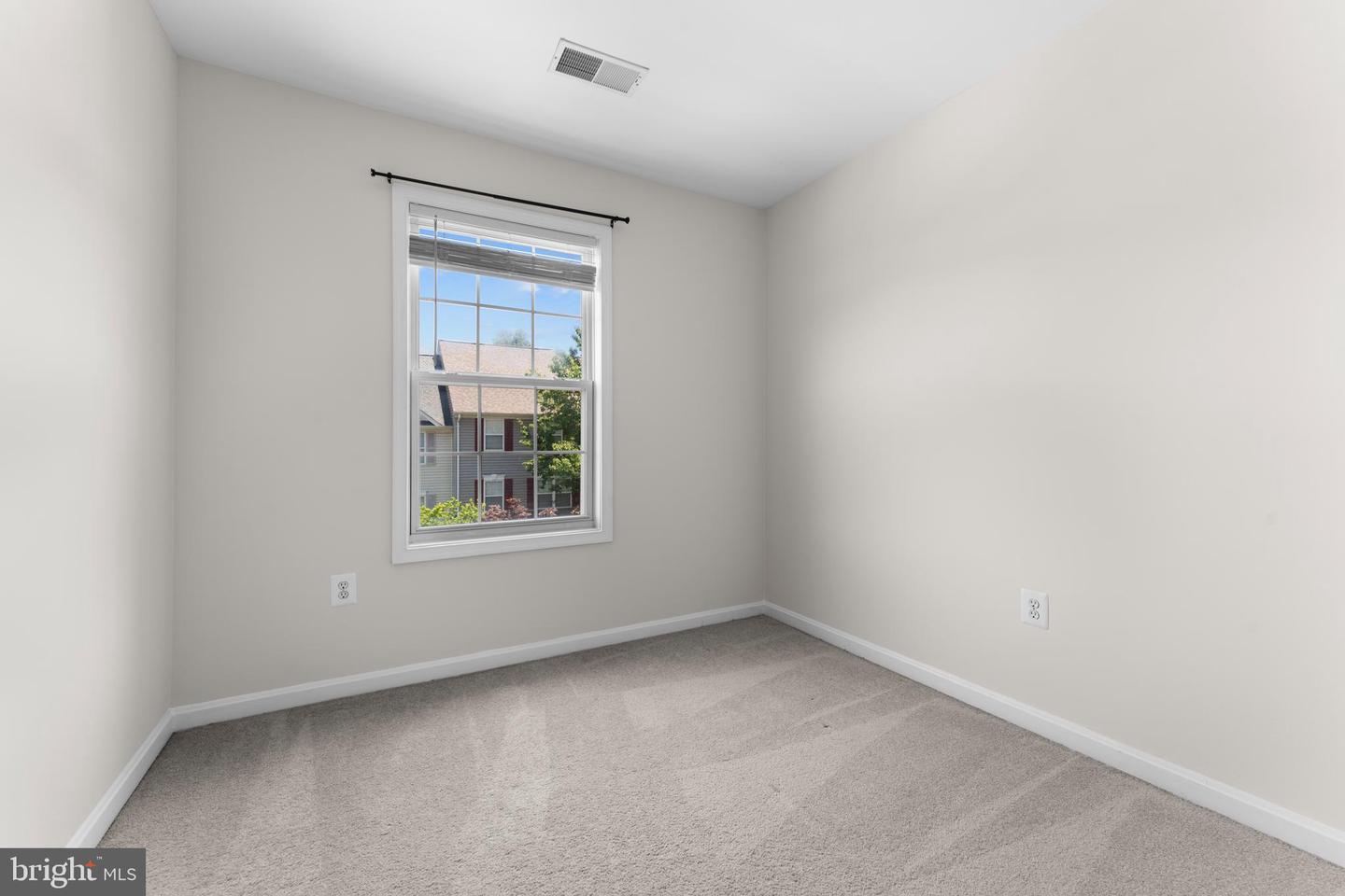 55 SIRE WAY, WARRENTON, Virginia 20186, 3 Bedrooms Bedrooms, ,2 BathroomsBathrooms,Residential,For sale,55 SIRE WAY,VAFQ2016844 MLS # VAFQ2016844