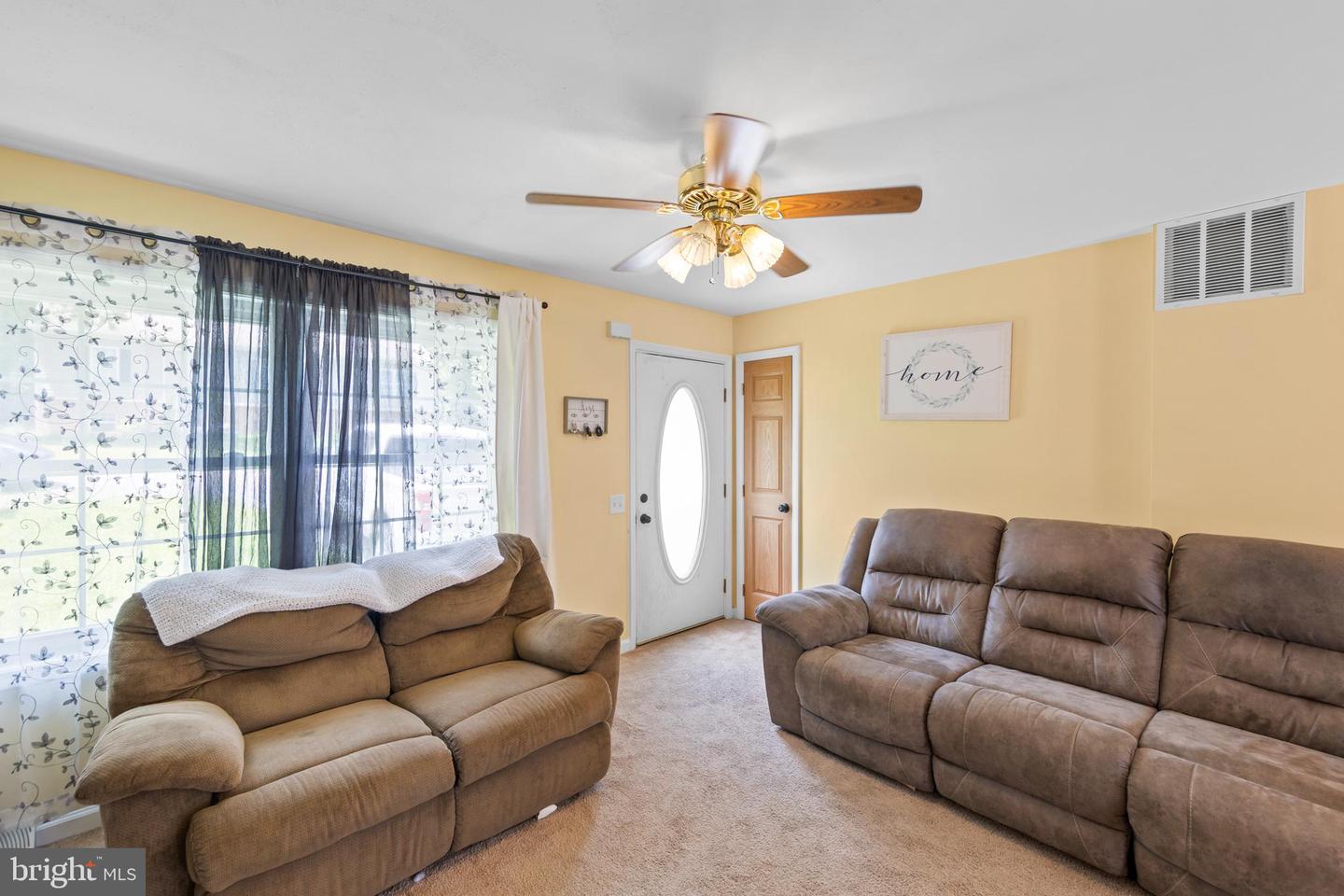 822 PHEASANT DR, WINCHESTER, Virginia 22602, 3 Bedrooms Bedrooms, ,2 BathroomsBathrooms,Residential,For sale,822 PHEASANT DR,VAFV2034638 MLS # VAFV2034638