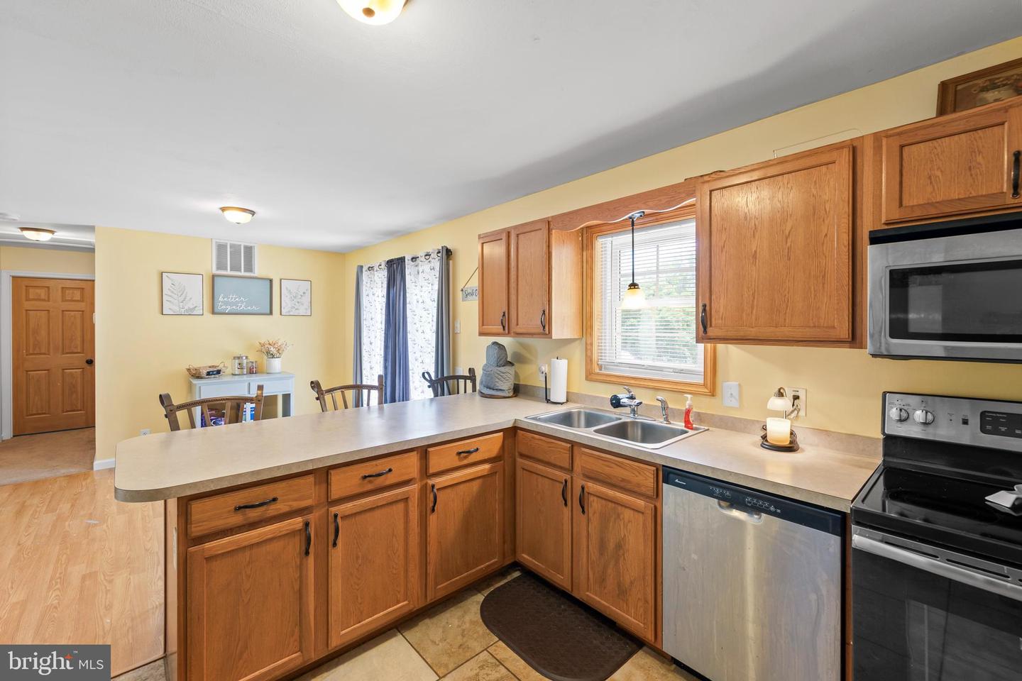 822 PHEASANT DR, WINCHESTER, Virginia 22602, 3 Bedrooms Bedrooms, ,2 BathroomsBathrooms,Residential,For sale,822 PHEASANT DR,VAFV2034638 MLS # VAFV2034638
