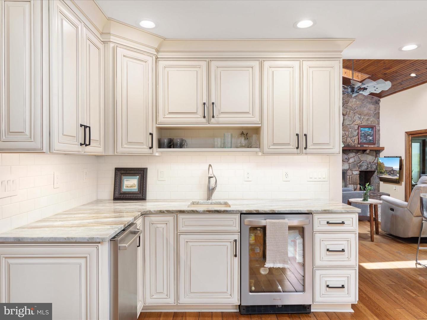 417 MALLARD DR, BASYE, Virginia 22810, 4 Bedrooms Bedrooms, ,3 BathroomsBathrooms,Residential,For sale,417 MALLARD DR,VASH2011642 MLS # VASH2011642