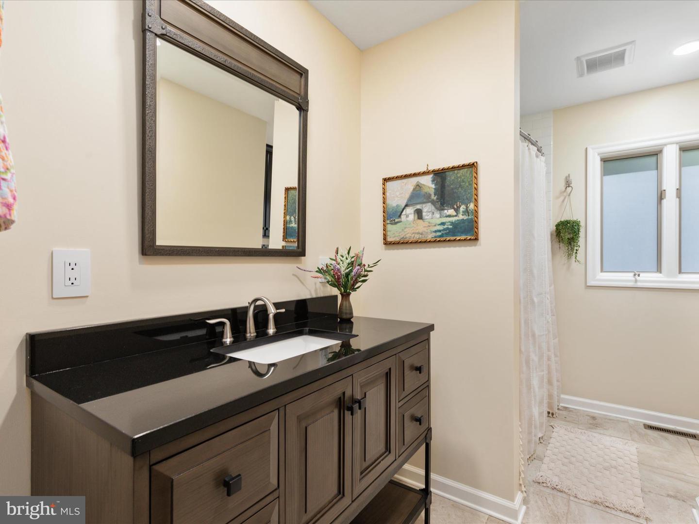 417 MALLARD DR, BASYE, Virginia 22810, 4 Bedrooms Bedrooms, ,3 BathroomsBathrooms,Residential,For sale,417 MALLARD DR,VASH2011642 MLS # VASH2011642