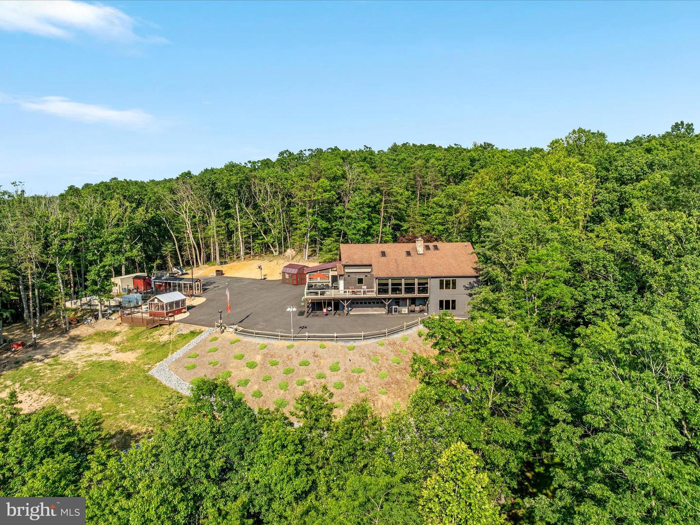 417 MALLARD DR, BASYE, Virginia 22810, 4 Bedrooms Bedrooms, ,3 BathroomsBathrooms,Residential,For sale,417 MALLARD DR,VASH2011642 MLS # VASH2011642