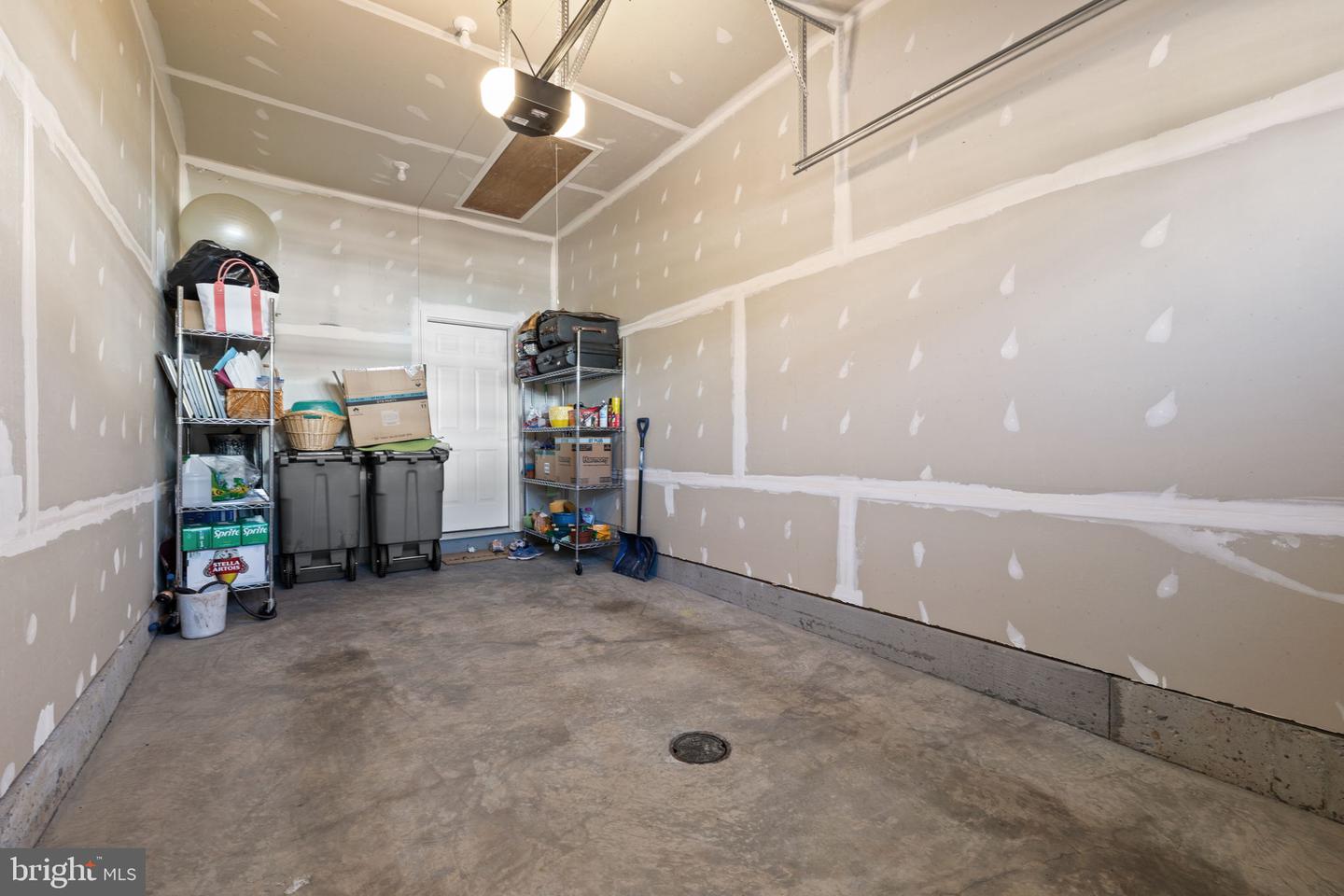 9453 SARAH MILL TER, BRISTOW, Virginia 20136, 2 Bedrooms Bedrooms, ,2 BathroomsBathrooms,Residential,For sale,9453 SARAH MILL TER,VAPW2096698 MLS # VAPW2096698