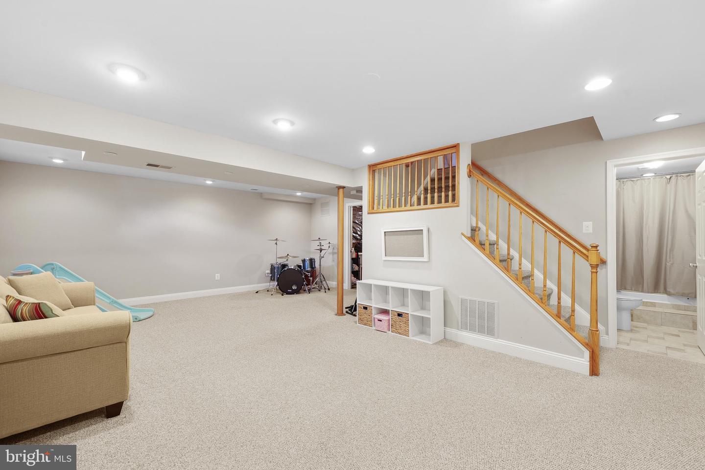49 WHITSON RIDGE DR, STAFFORD, Virginia 22554, 4 Bedrooms Bedrooms, ,3 BathroomsBathrooms,Residential,For sale,49 WHITSON RIDGE DR,VAST2039702 MLS # VAST2039702