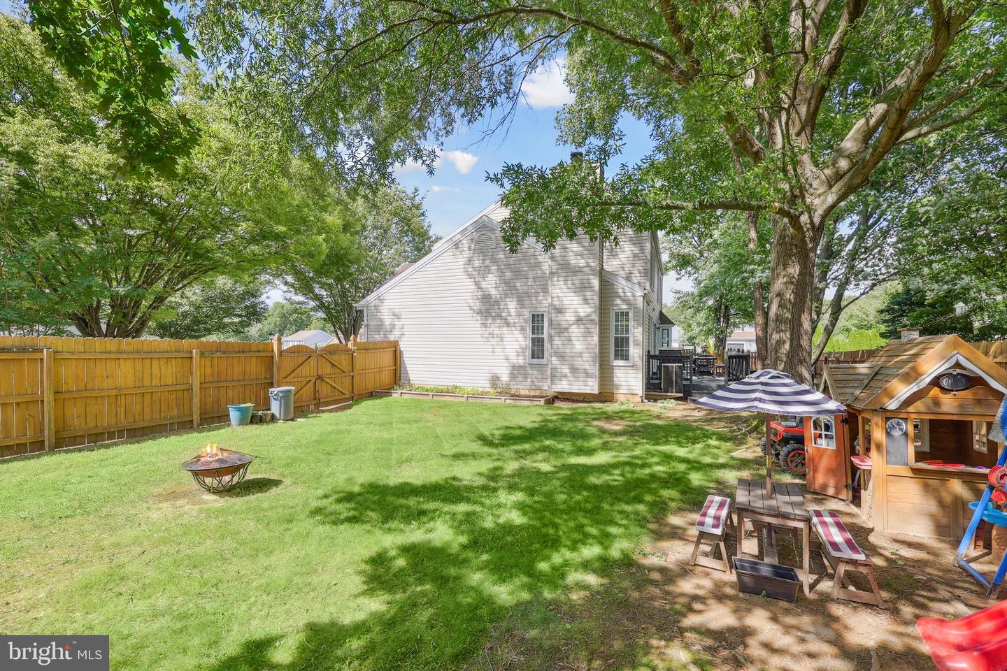 49 WHITSON RIDGE DR, STAFFORD, Virginia 22554, 4 Bedrooms Bedrooms, ,3 BathroomsBathrooms,Residential,For sale,49 WHITSON RIDGE DR,VAST2039702 MLS # VAST2039702