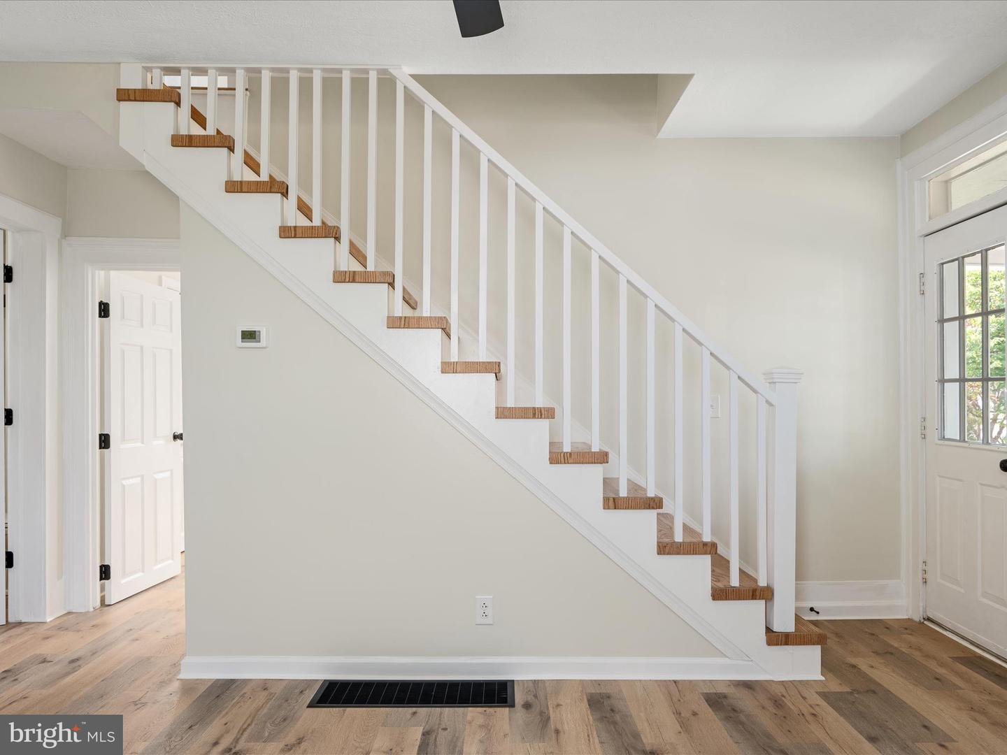 9222 N CONGRESS ST, NEW MARKET, Virginia 22844, 4 Bedrooms Bedrooms, ,2 BathroomsBathrooms,Residential,For sale,9222 N CONGRESS ST,VASH2011720 MLS # VASH2011720
