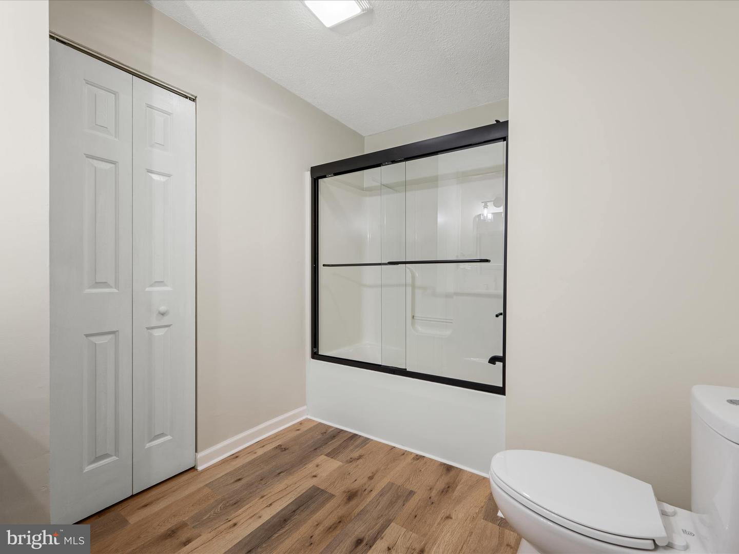 9222 N CONGRESS ST, NEW MARKET, Virginia 22844, 4 Bedrooms Bedrooms, ,2 BathroomsBathrooms,Residential,For sale,9222 N CONGRESS ST,VASH2011720 MLS # VASH2011720