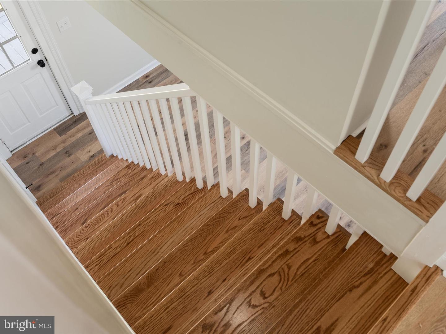 9222 N CONGRESS ST, NEW MARKET, Virginia 22844, 4 Bedrooms Bedrooms, ,2 BathroomsBathrooms,Residential,For sale,9222 N CONGRESS ST,VASH2011720 MLS # VASH2011720