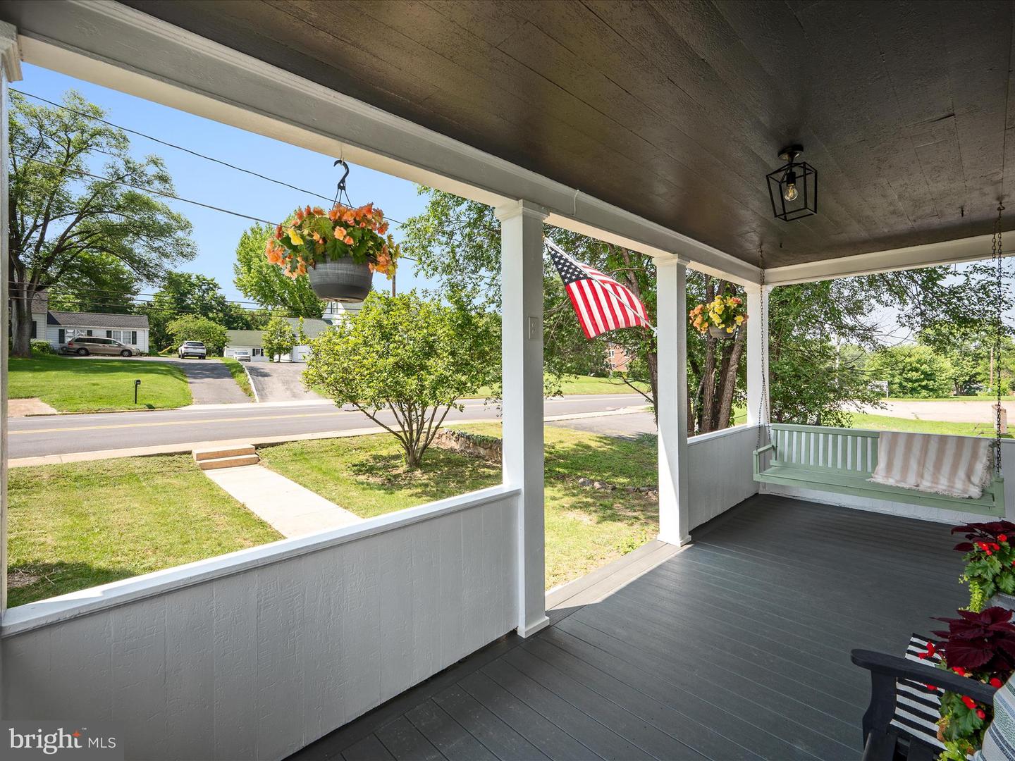 9222 N CONGRESS ST, NEW MARKET, Virginia 22844, 4 Bedrooms Bedrooms, ,2 BathroomsBathrooms,Residential,For sale,9222 N CONGRESS ST,VASH2011720 MLS # VASH2011720