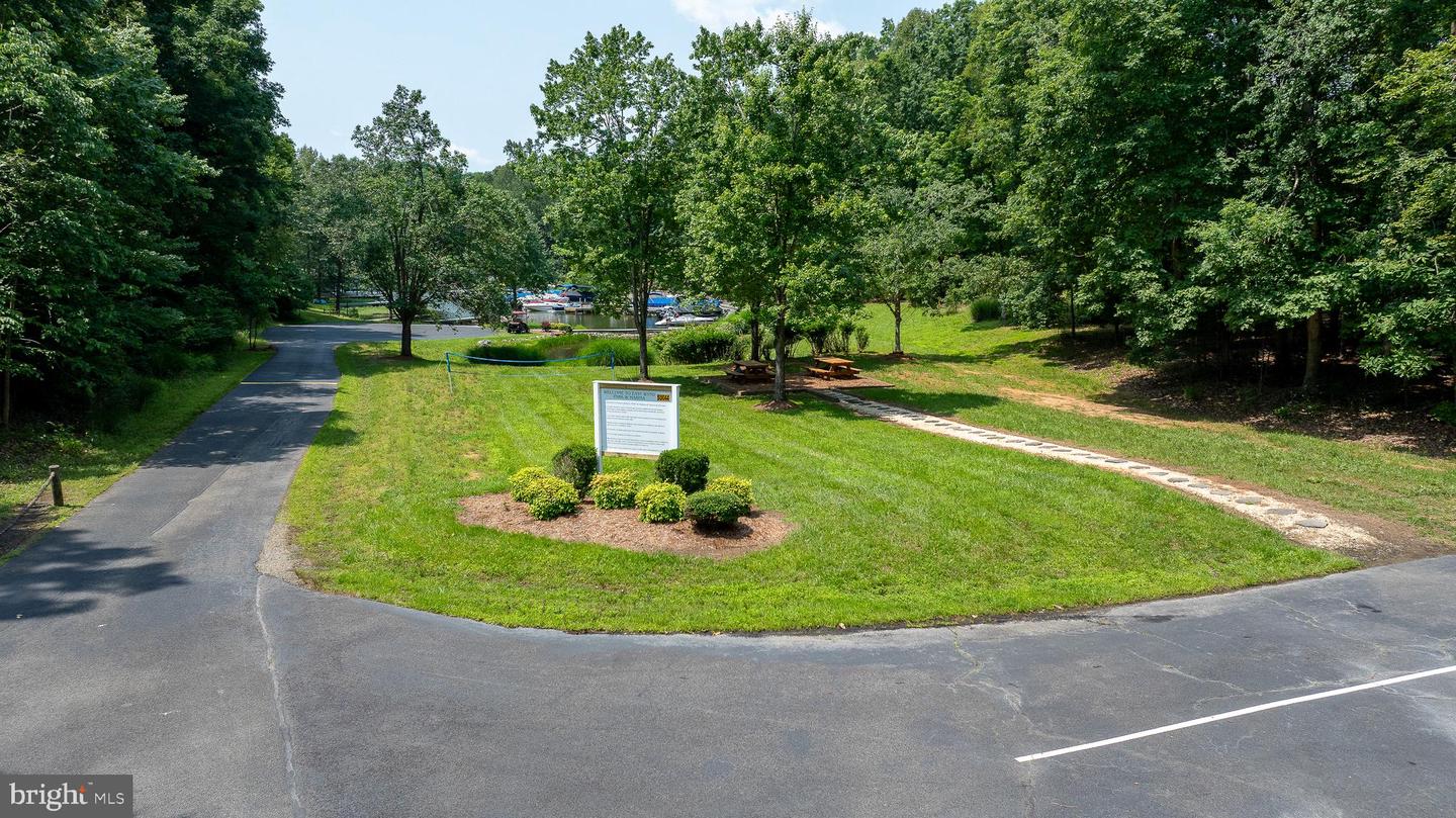 15513 CHESTNUT TREE CT, MINERAL, Virginia 23117, 4 Bedrooms Bedrooms, ,4 BathroomsBathrooms,Residential,For sale,15513 CHESTNUT TREE CT,VASP2034030 MLS # VASP2034030