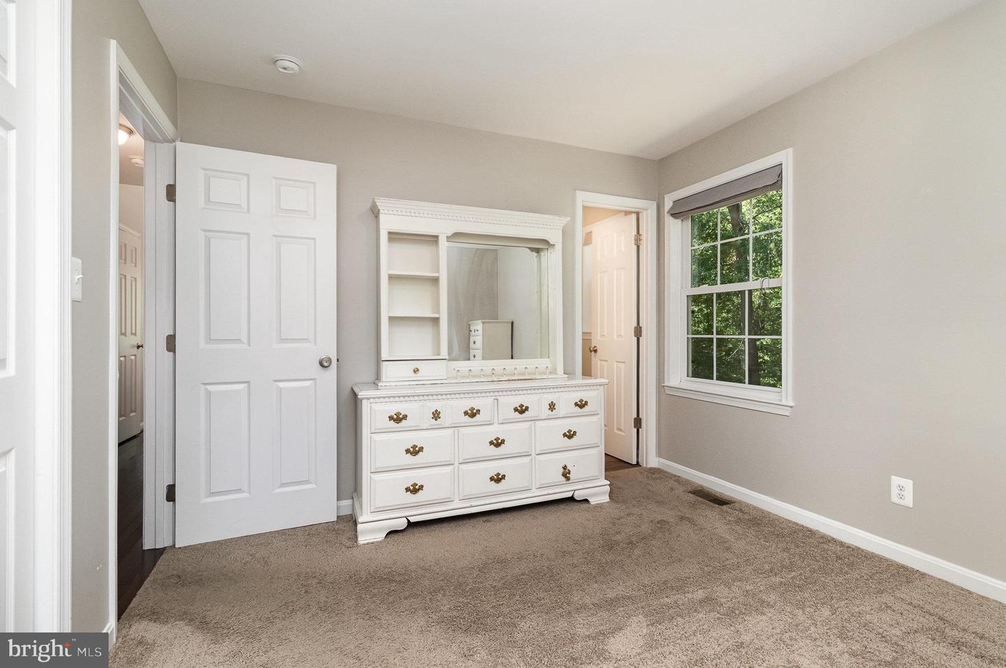 8600 S FORK CT, FREDERICKSBURG, Virginia 22407, 4 Bedrooms Bedrooms, ,3 BathroomsBathrooms,Residential,For sale,8600 S FORK CT,VASP2034040 MLS # VASP2034040