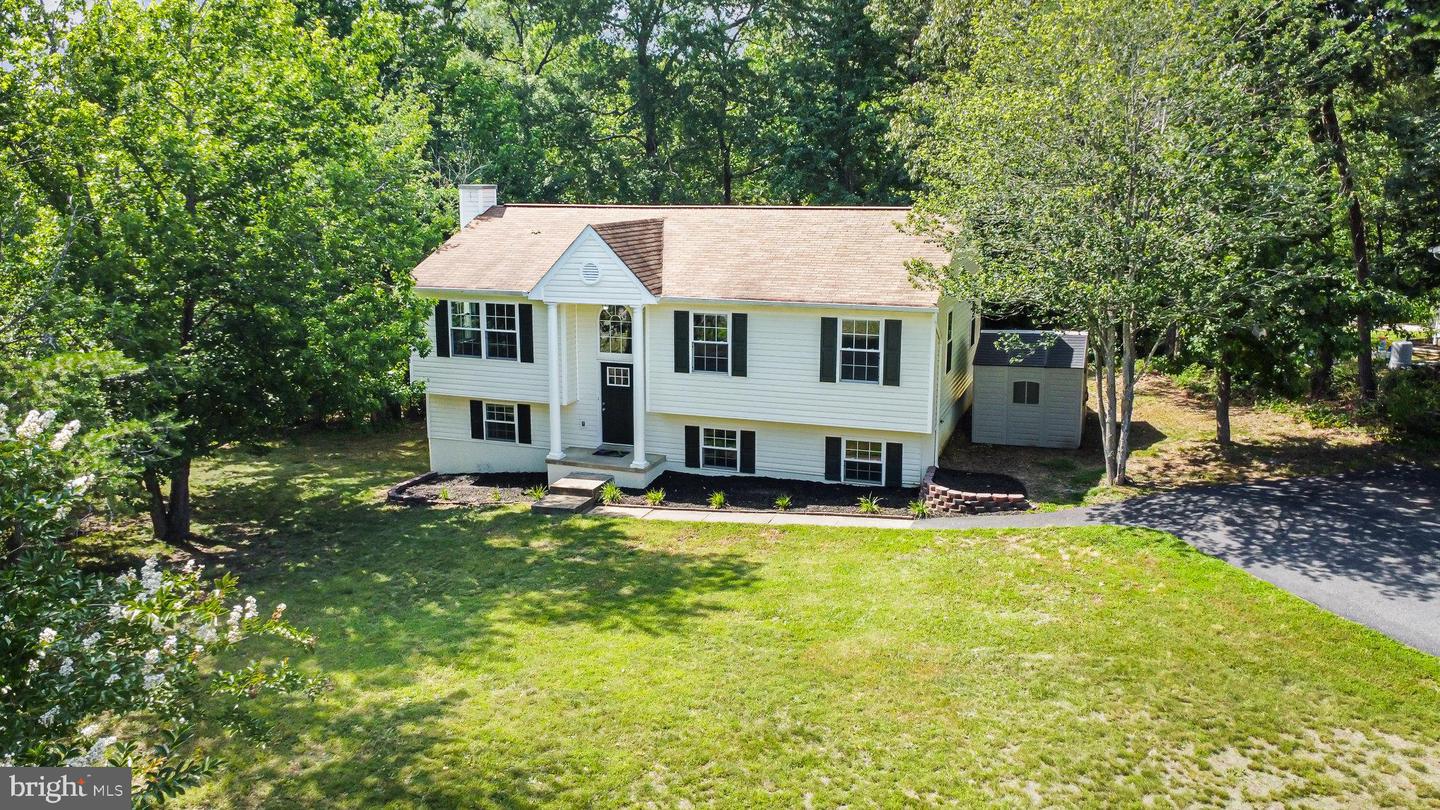8600 S FORK CT, FREDERICKSBURG, Virginia 22407, 4 Bedrooms Bedrooms, ,3 BathroomsBathrooms,Residential,For sale,8600 S FORK CT,VASP2034040 MLS # VASP2034040