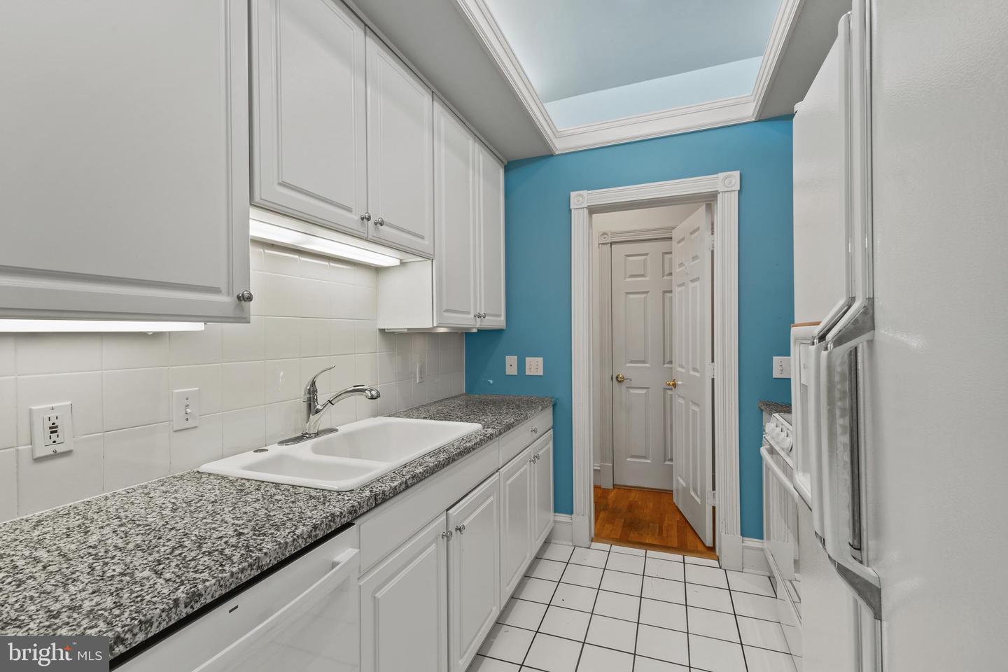 959 POWHATAN ST, ALEXANDRIA, Virginia 22314, 3 Bedrooms Bedrooms, ,3 BathroomsBathrooms,Residential,For sale,959 POWHATAN ST,VAAX2046724 MLS # VAAX2046724