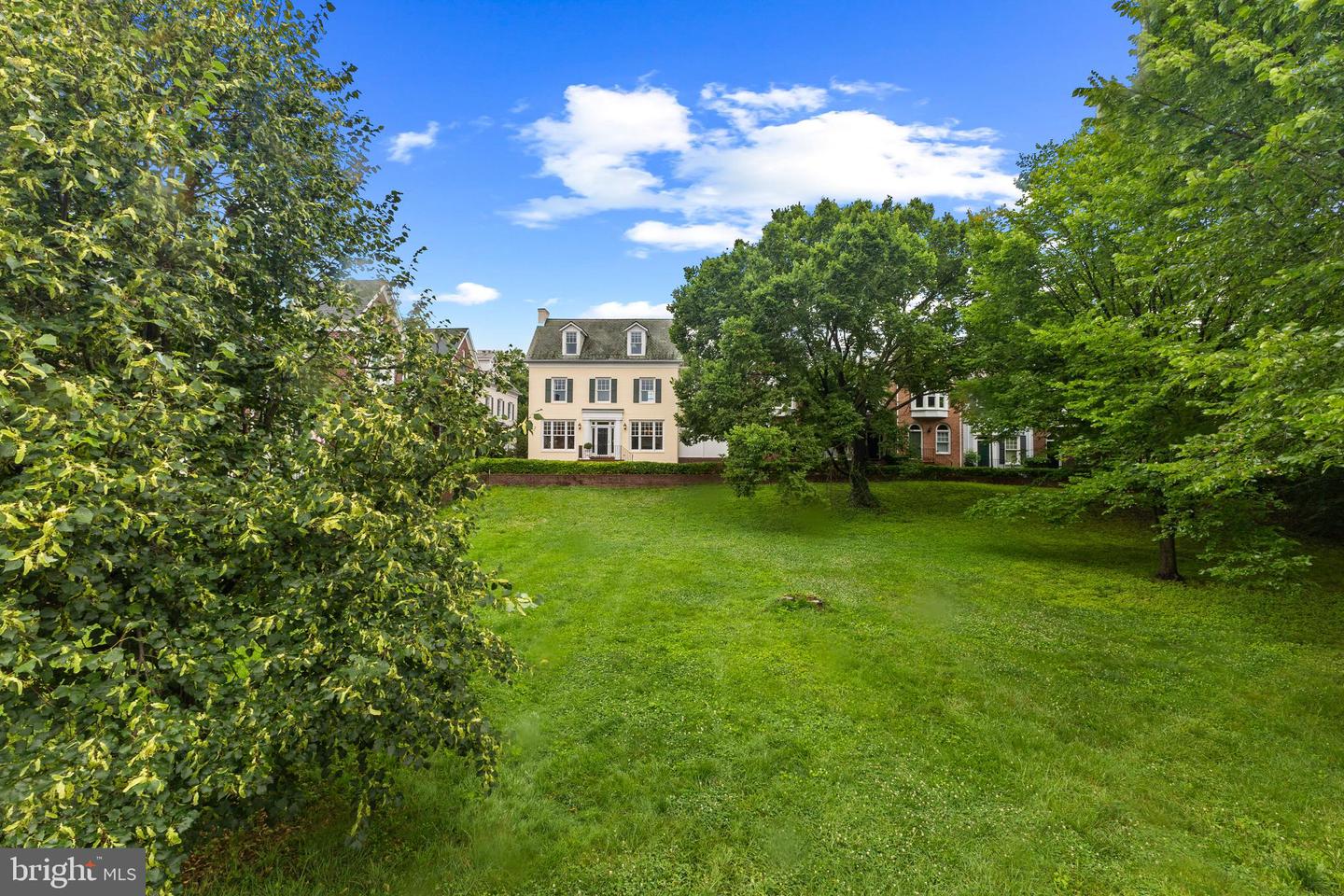 959 POWHATAN ST, ALEXANDRIA, Virginia 22314, 3 Bedrooms Bedrooms, ,3 BathroomsBathrooms,Residential,For sale,959 POWHATAN ST,VAAX2046724 MLS # VAAX2046724