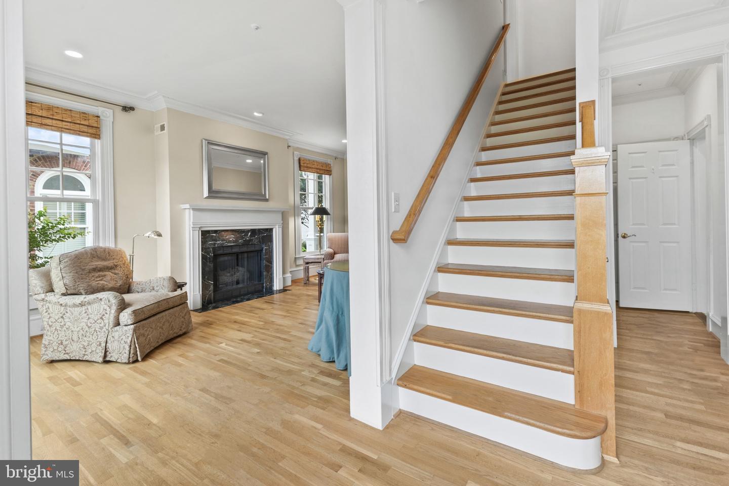 959 POWHATAN ST, ALEXANDRIA, Virginia 22314, 3 Bedrooms Bedrooms, ,3 BathroomsBathrooms,Residential,For sale,959 POWHATAN ST,VAAX2046724 MLS # VAAX2046724
