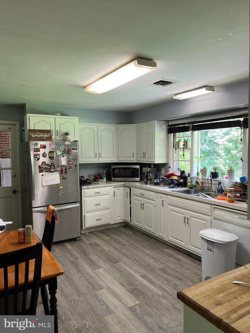 3408 BARKLEY DR, FAIRFAX, Virginia 22031, 4 Bedrooms Bedrooms, ,2 BathroomsBathrooms,Residential,For sale,3408 BARKLEY DR,VAFX2249970 MLS # VAFX2249970