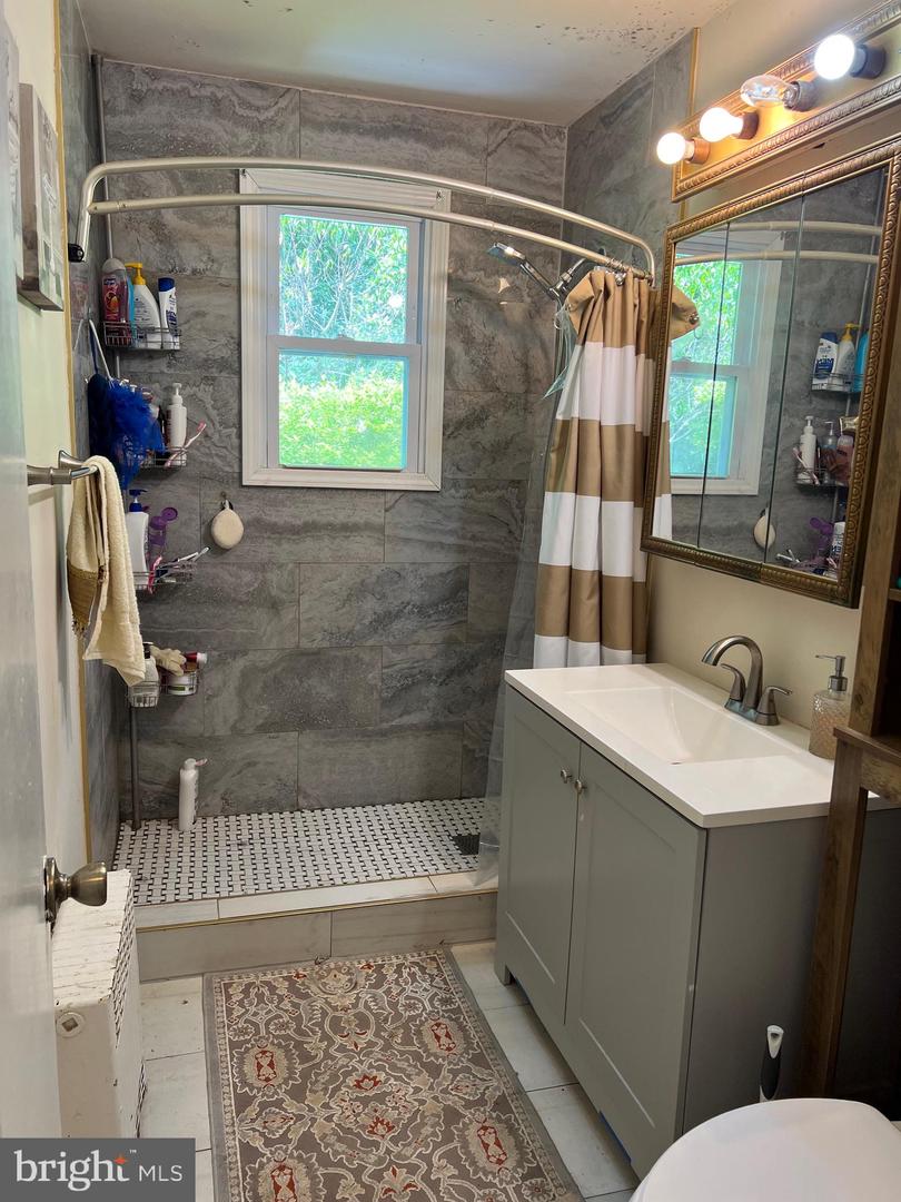 3408 BARKLEY DR, FAIRFAX, Virginia 22031, 4 Bedrooms Bedrooms, ,2 BathroomsBathrooms,Residential,For sale,3408 BARKLEY DR,VAFX2249970 MLS # VAFX2249970