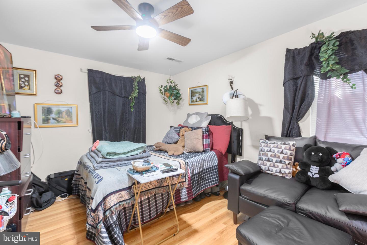 5955 PLUMWOOD LN, WOODBRIDGE, Virginia 22193, 4 Bedrooms Bedrooms, ,2 BathroomsBathrooms,Residential,For sale,5955 PLUMWOOD LN,VAPW2097866 MLS # VAPW2097866