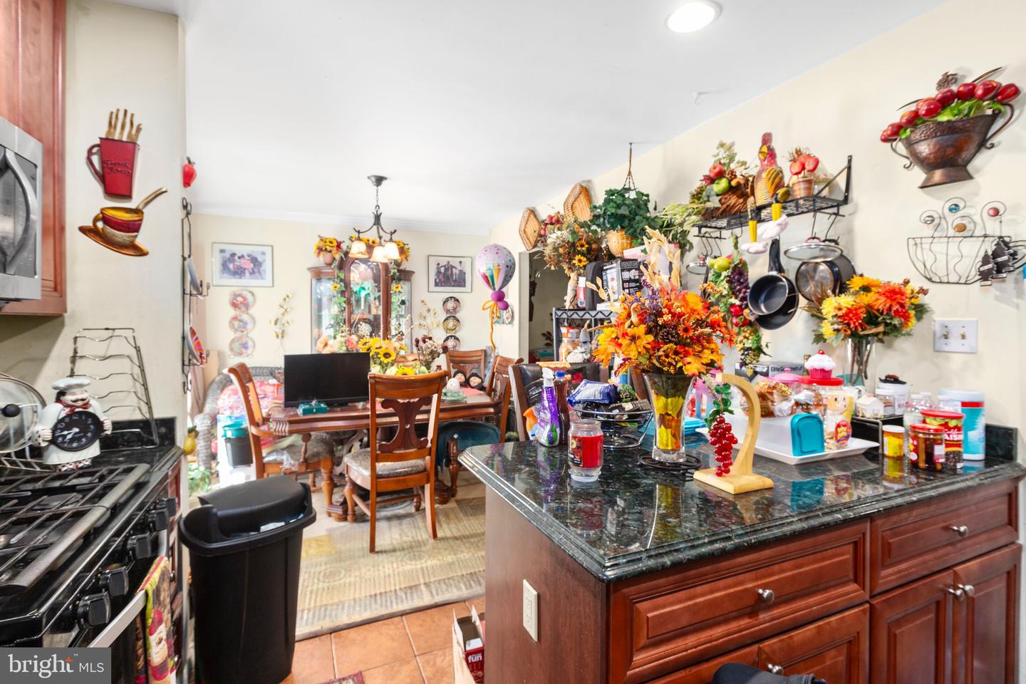 5955 PLUMWOOD LN, WOODBRIDGE, Virginia 22193, 4 Bedrooms Bedrooms, ,2 BathroomsBathrooms,Residential,For sale,5955 PLUMWOOD LN,VAPW2097866 MLS # VAPW2097866